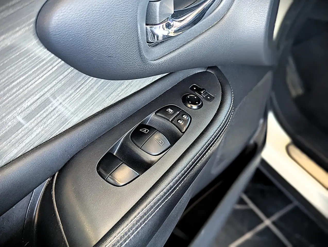 Nissan Murano photo Nissan Murano