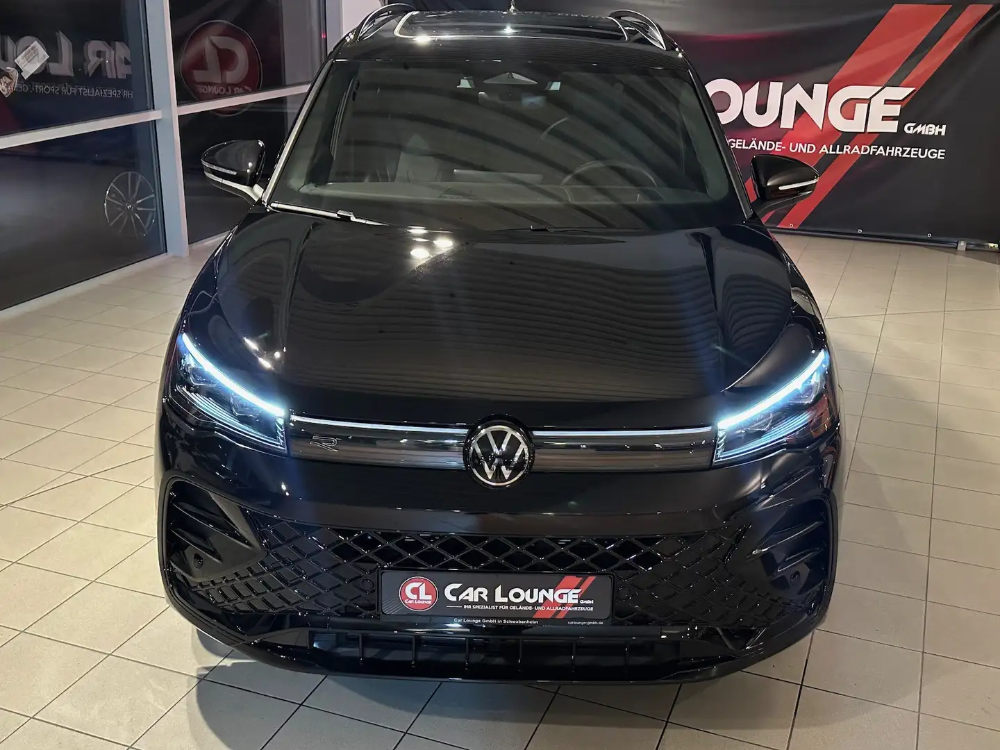Volkswagen Tiguan 1.5 eTSI 110 kW R-Line |Massage|Pano|Black-Style| Schwarz - 2