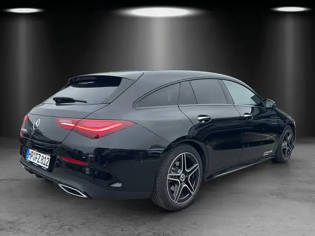 Mercedes-Benz Cla Class view 5