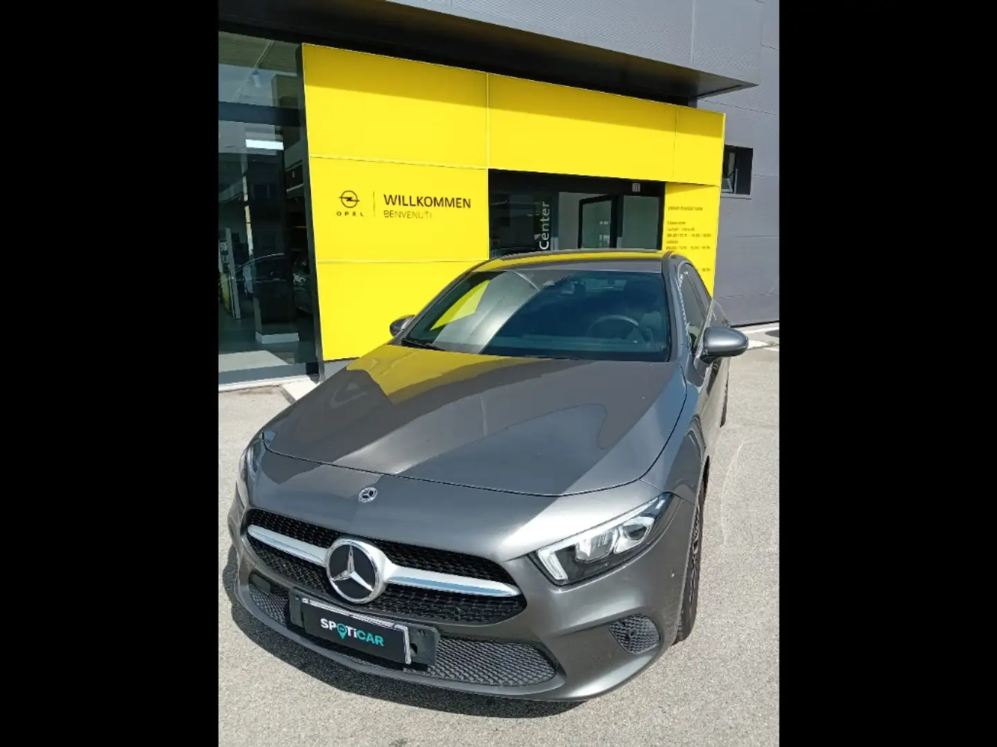 Mercedes-Benz A 180 2018 - A 180 Sport Gris - 2