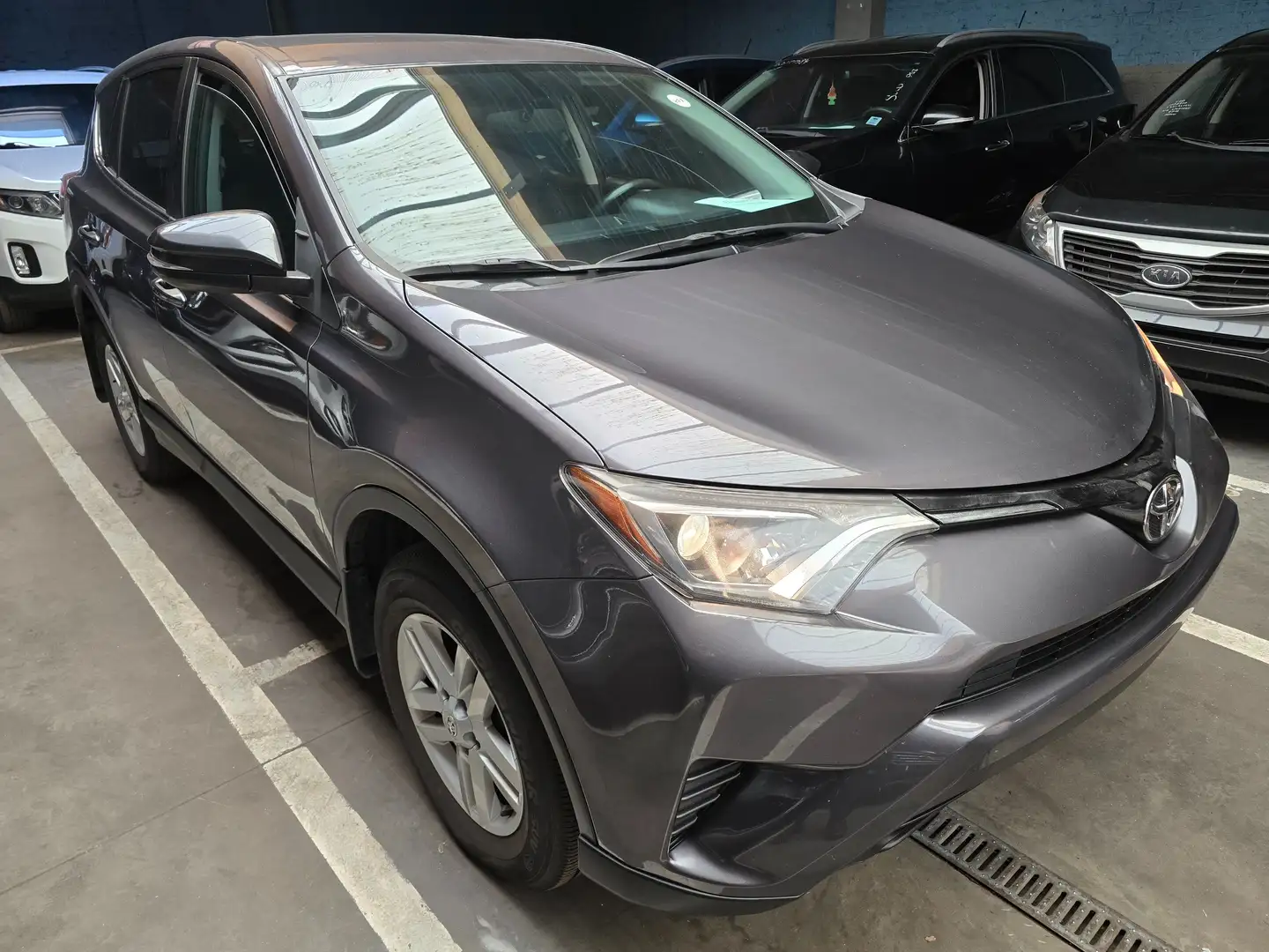 Toyota RAV 4 Rav4 2.0i VVT-i 4x4 . Export Out Of Europe Gris - 1