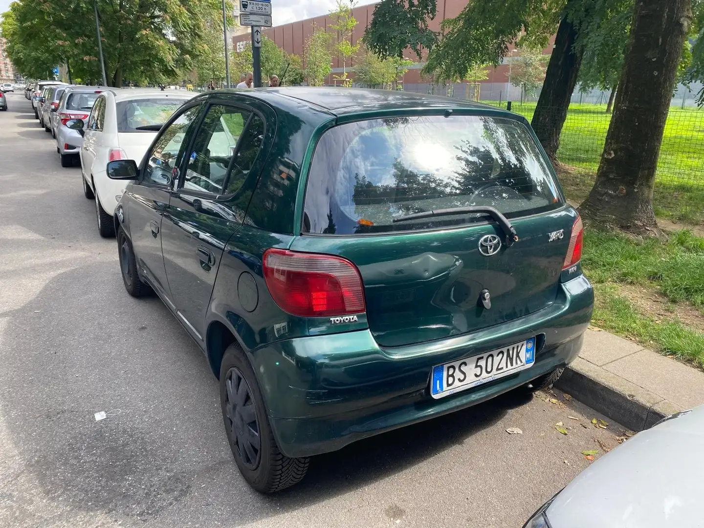 Toyota Yaris Yaris I 1999 5p 1.0 Sol Vert - 1