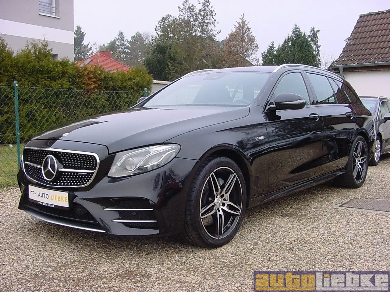 Mercedes-Benz E 43 AMG