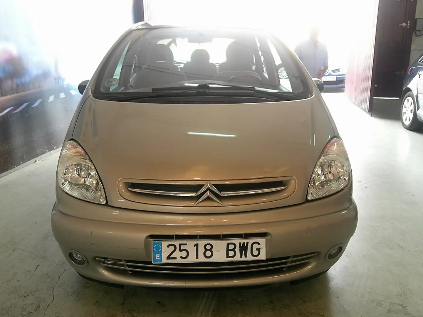 Citroen Xsara Picasso 1.8i 16v Plateado - 2