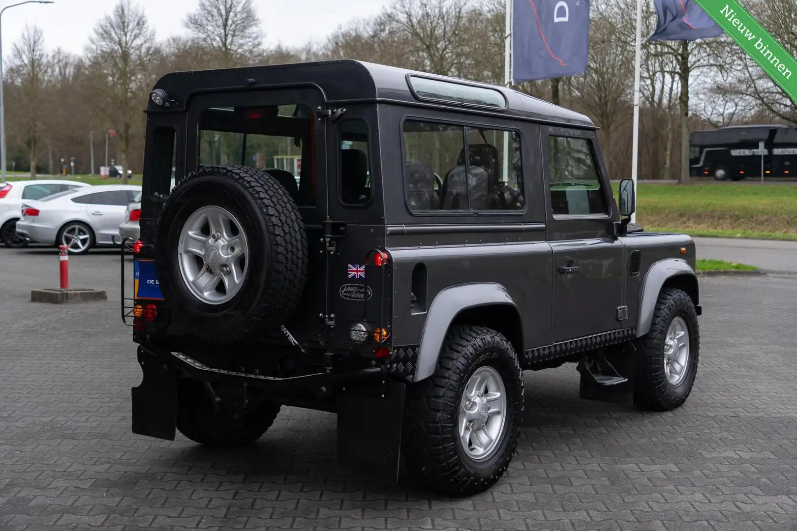 Land Rover Defender 2.5 90 Td5|County SV|Youngtimer|Open dak|Lier|6 pe Grau - 2