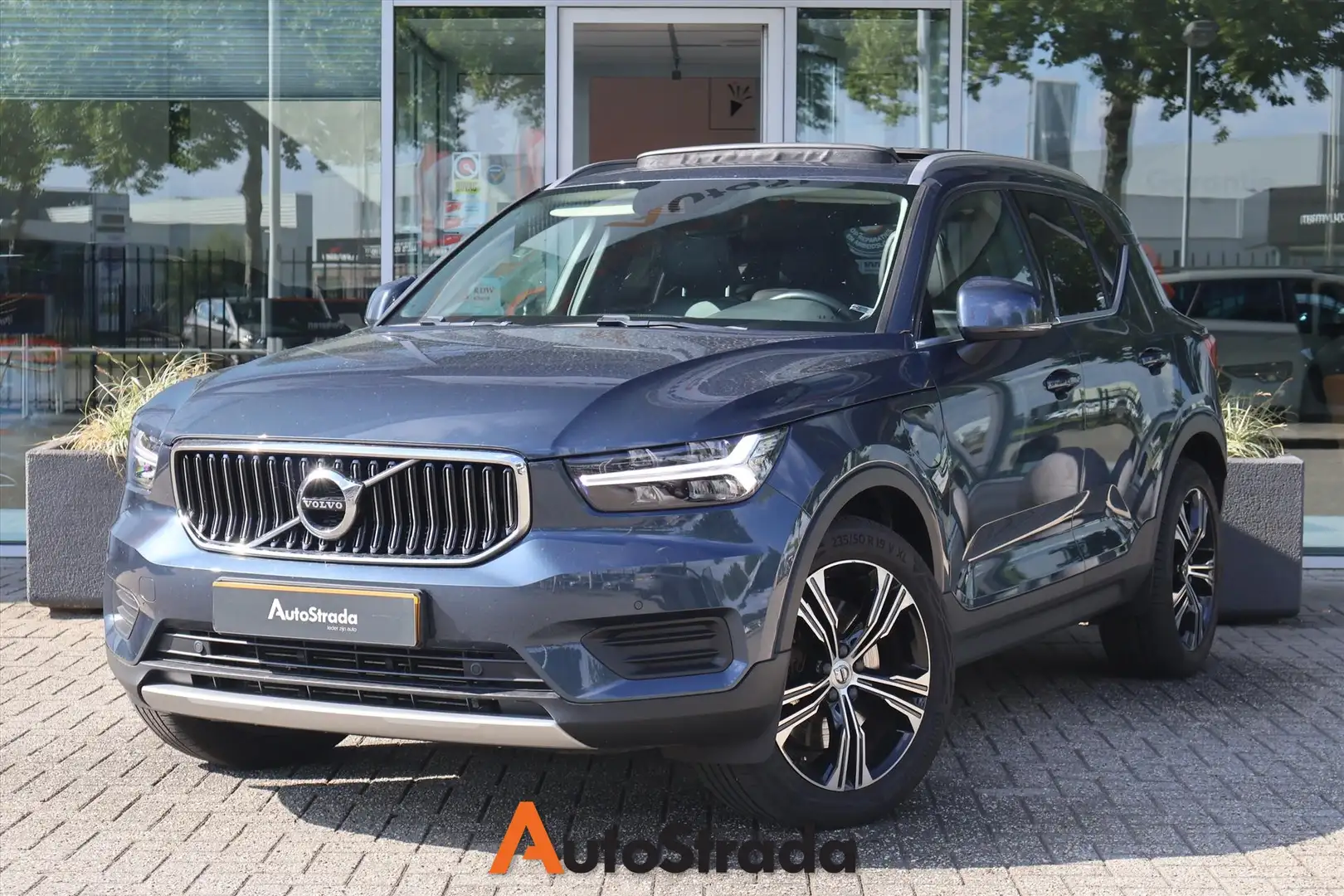 Volvo XC40 T5 Inscription Twin Engine 262pk | Harman/Kardon | Bleu - 1