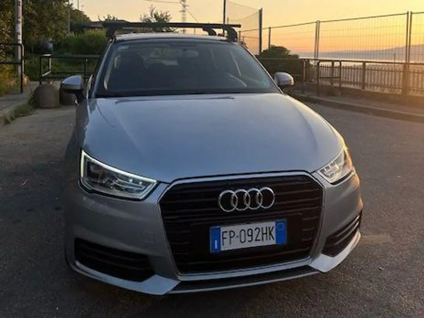 Audi A1 A1 I 2015 Sportback Sportback 1.6 tdi Metal Plus Argento - 1
