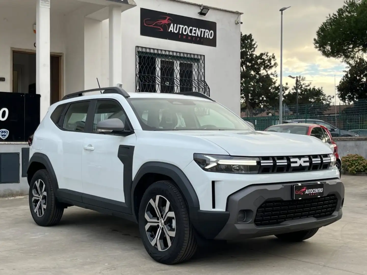 Dacia Duster ECO-G 100 CV Expression Weiß - 1