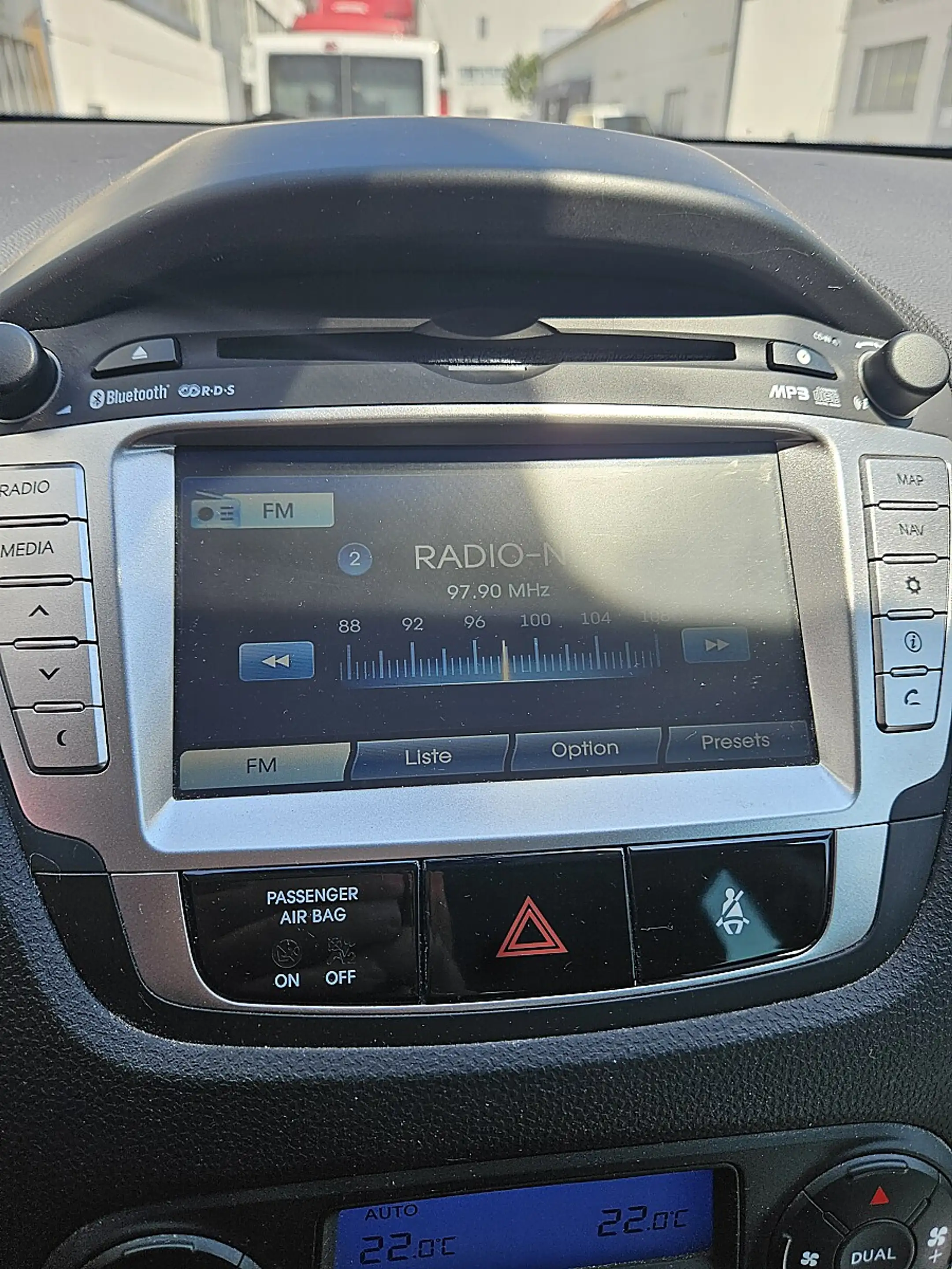 Hyundai iX35 2,0 CRDi UpGrade 4WD — photo 12