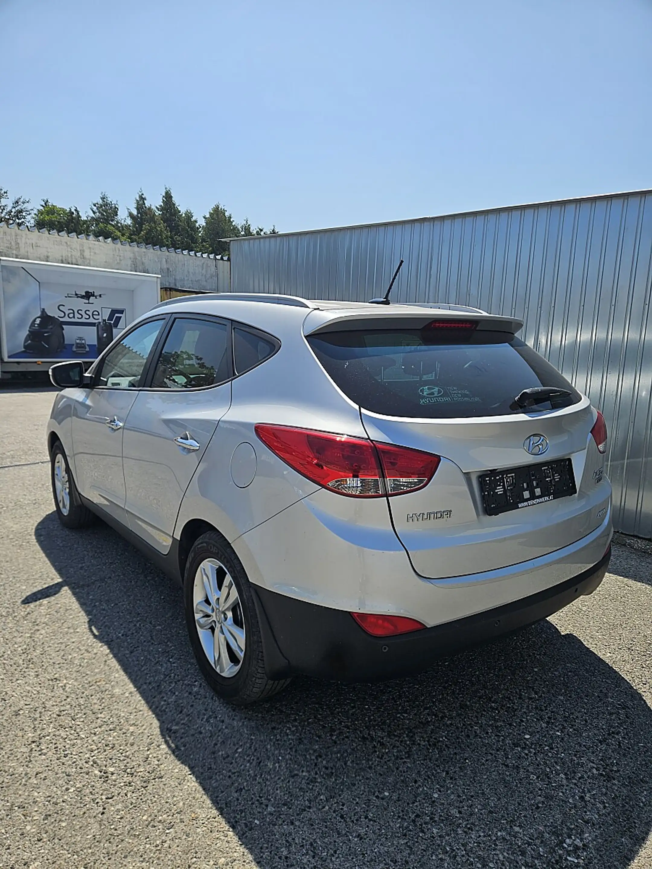 Hyundai iX35 2,0 CRDi UpGrade 4WD — photo 3