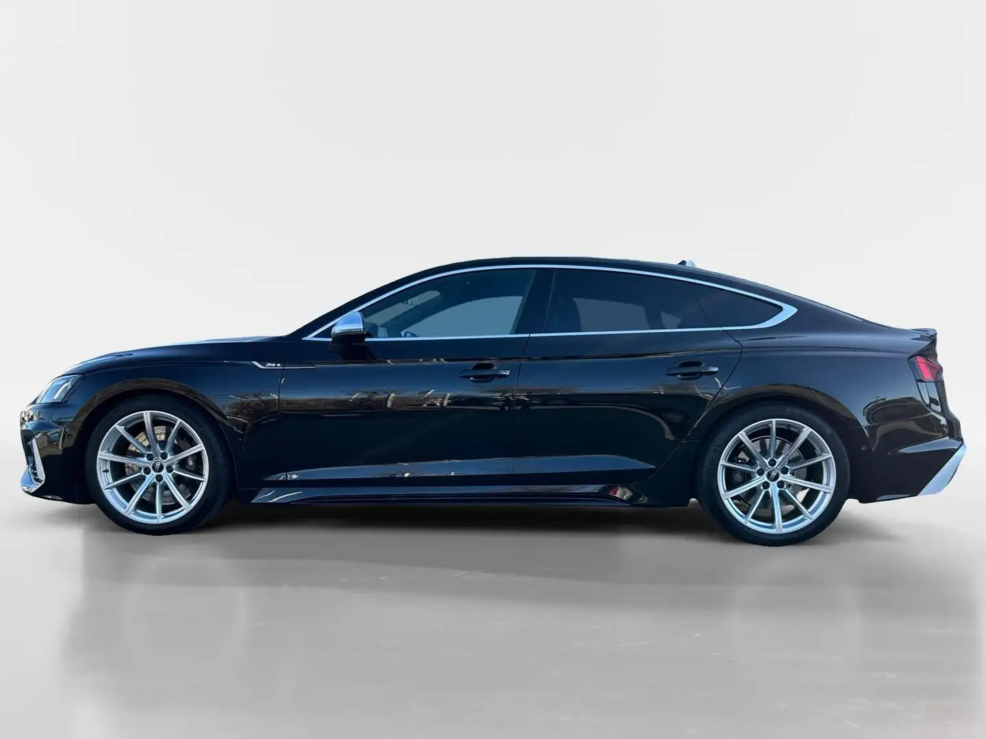 Audi RS5 *MATRIX*RS-ABGAS*B&O*S-SITZE PLUS Černá - 2