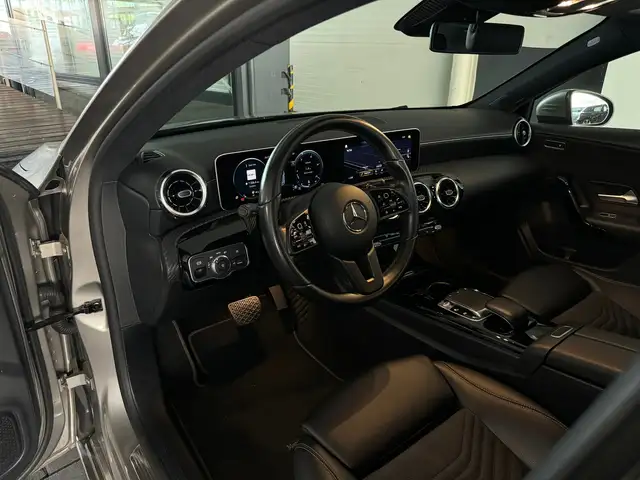Mercedes-Benz A-Class view 5