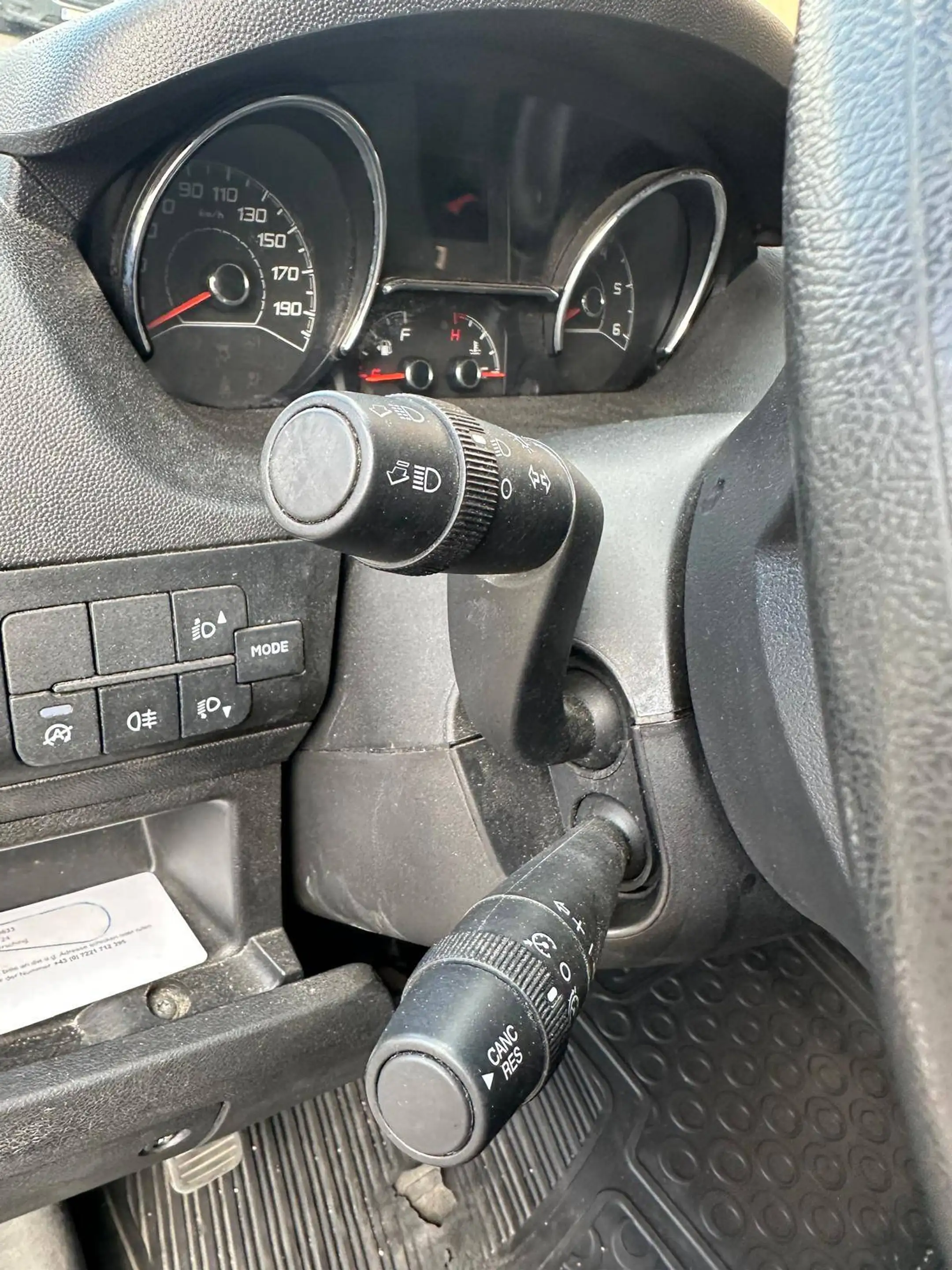 Citroen Jumper 35 L4H3 Control Heavy BlueHDi 140 Start — photo 11