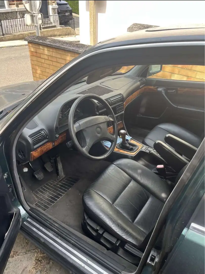 BMW 730 730i Groen - 2