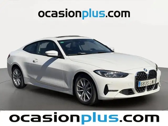 BMW 4 Series view 2