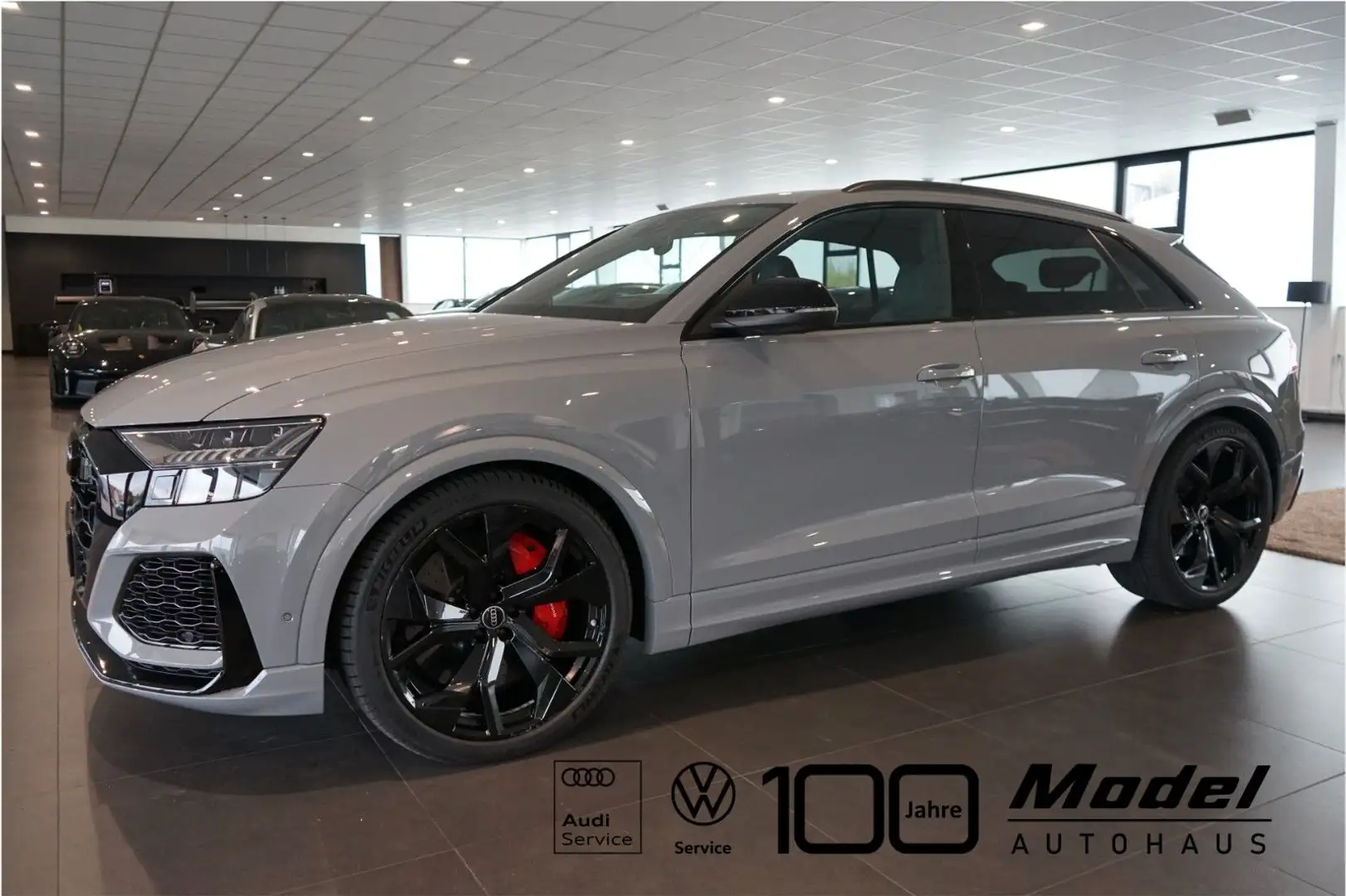 Audi RS Q8 | Dynamik+ | HuD | Keramik | Pano | 305km/h Grau - 1
