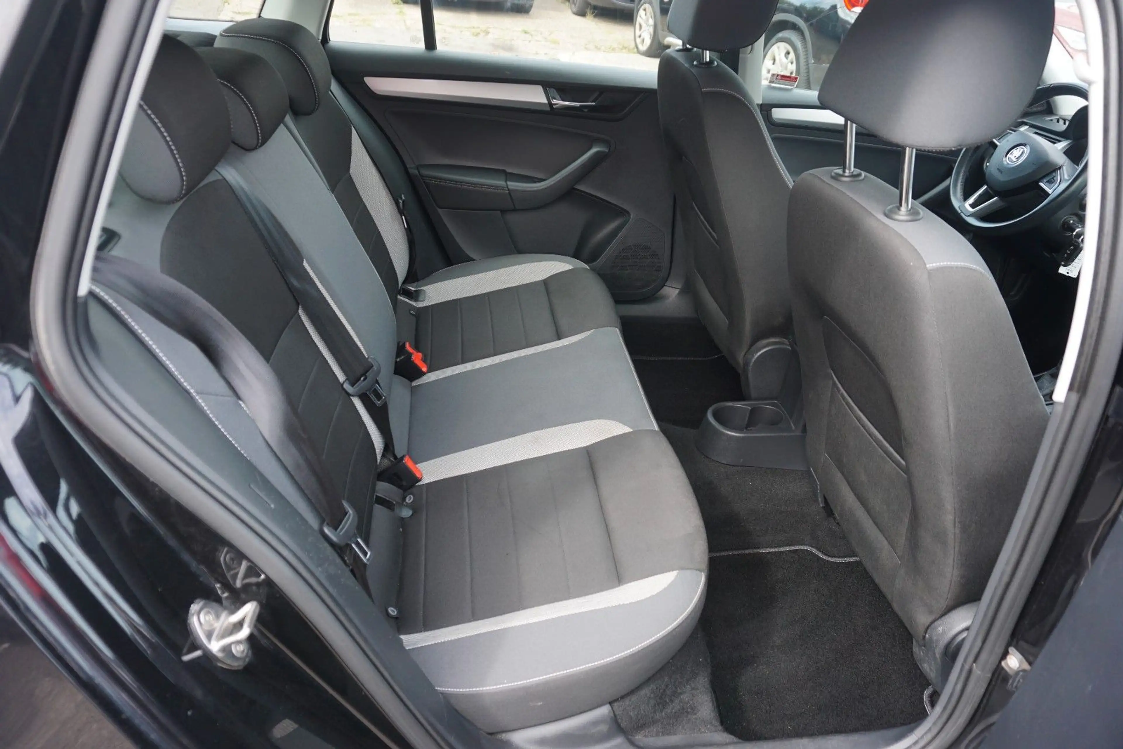 Skoda Rapid/Spaceback Spaceback Ambition — photo 14
