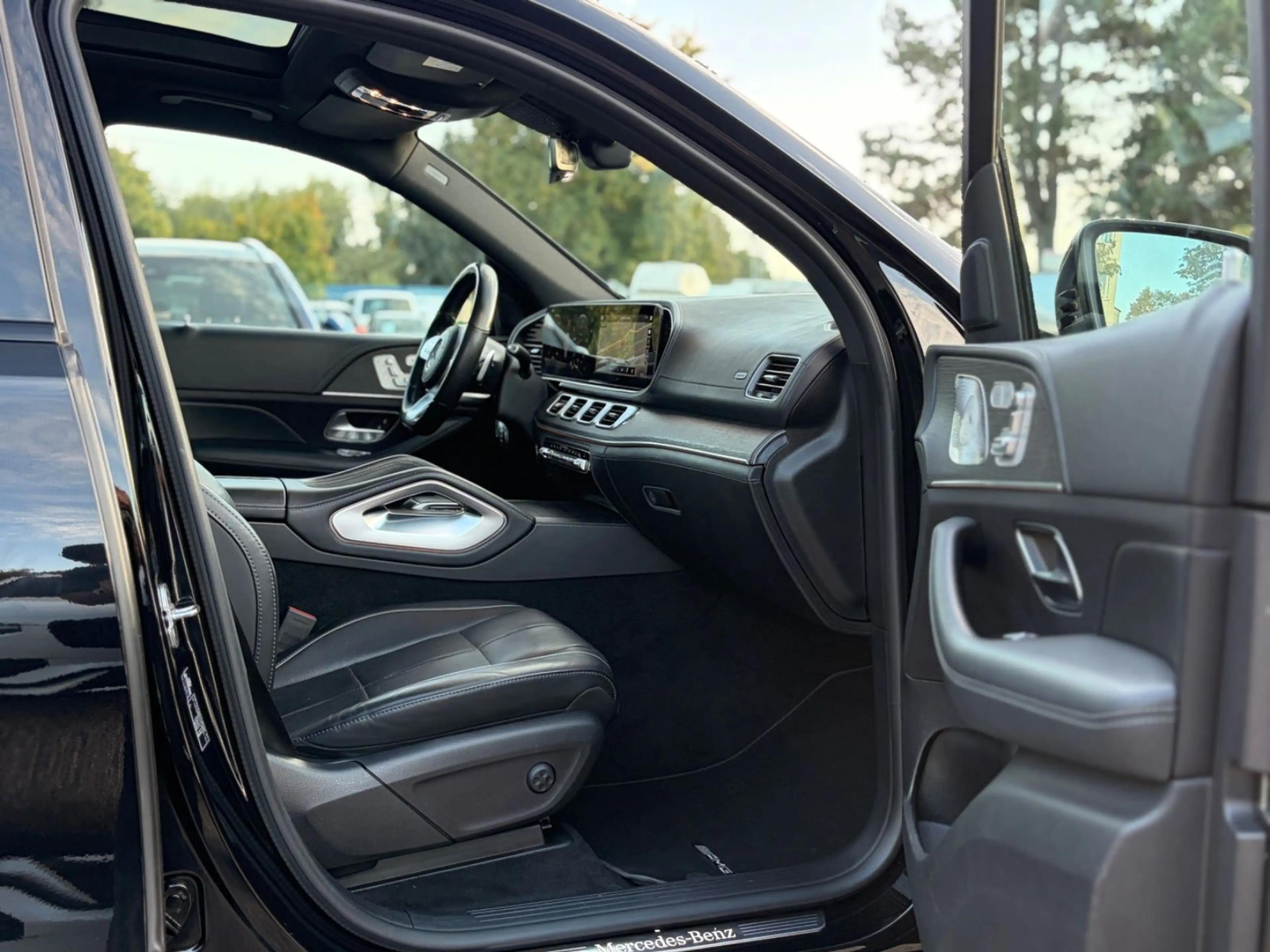 Mercedes-Benz GLS 350 d 4Matic |AMG Line |7-Sitz |Pano.|HUD|AHK — photo 9