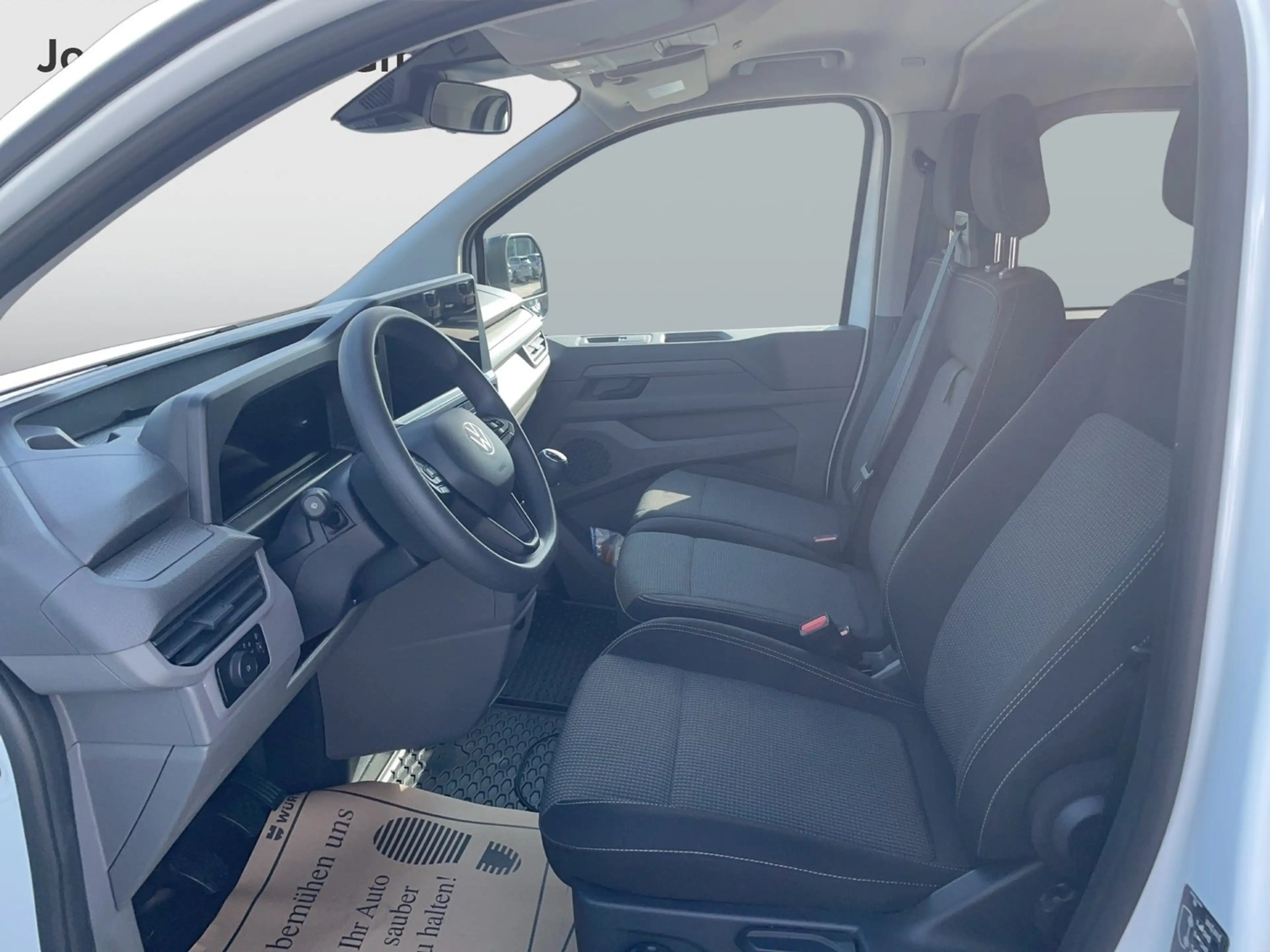 Volkswagen T7 Caravelle VW T7 Caravelle TDI — photo 9