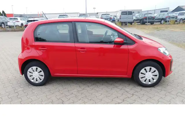 Volkswagen up! view 2