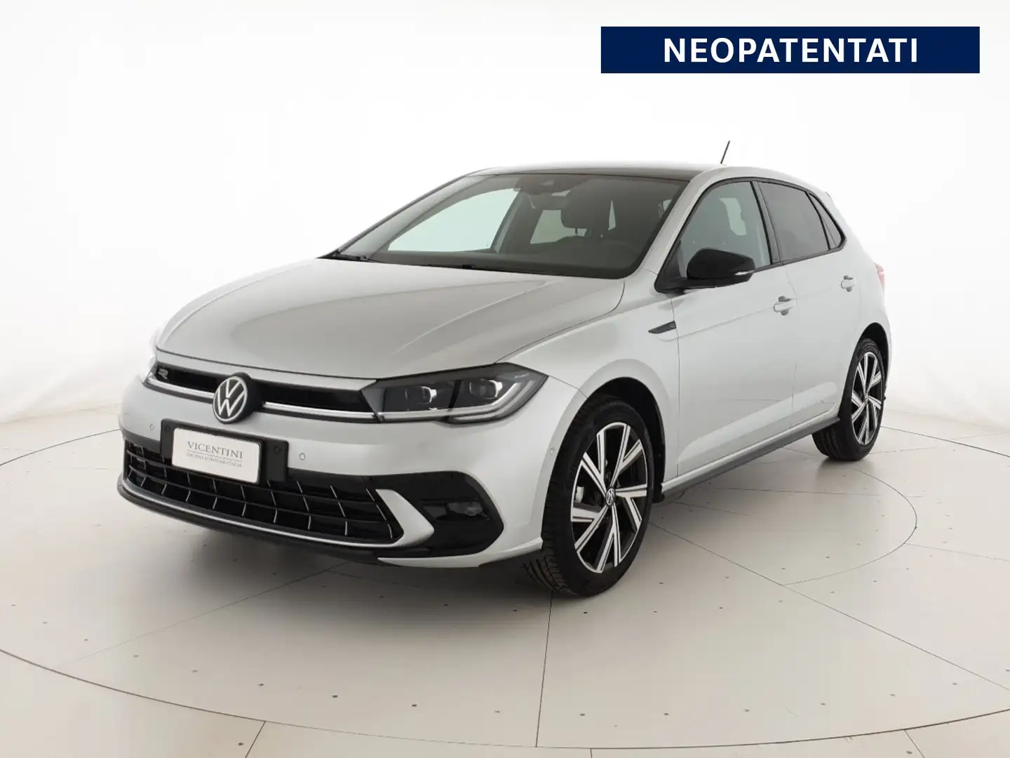 Volkswagen Polo Plus 1.0 tsi r-line plus 95cv Gri - 1