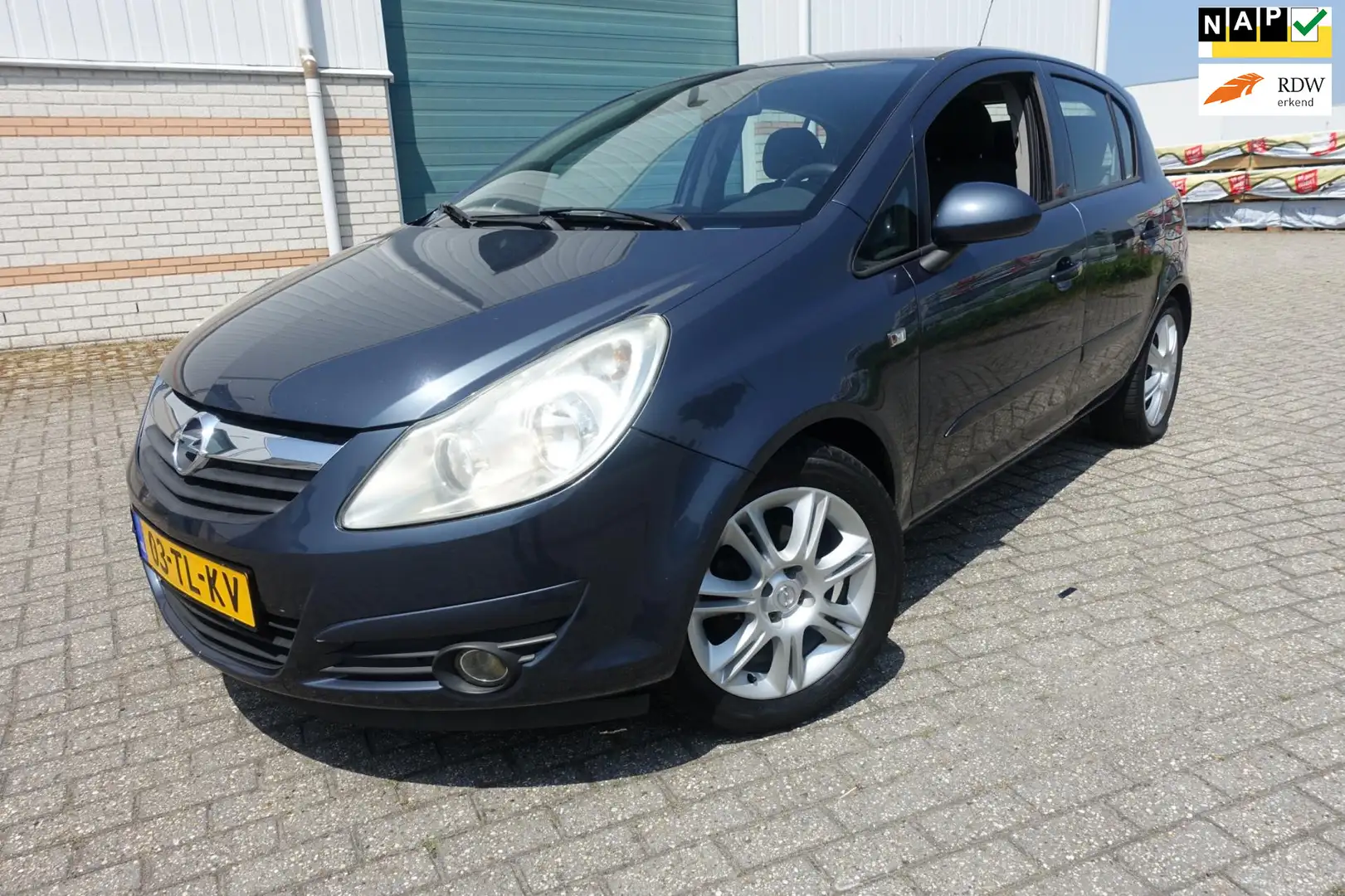 Opel Corsa 1.4-16V Enjoy -1400 motor - cr. contr. -mistlampen Gris - 1