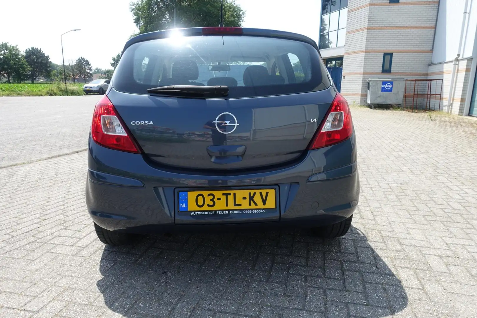 Opel Corsa 1.4-16V Enjoy -1400 motor - cr. contr. -mistlampen Gris - 2