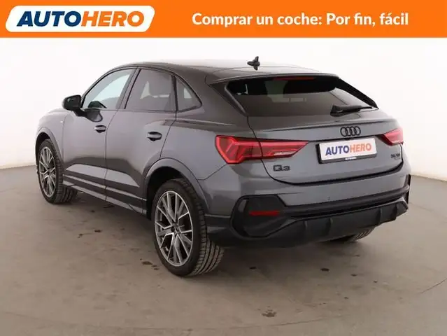 Audi Q3 view 4