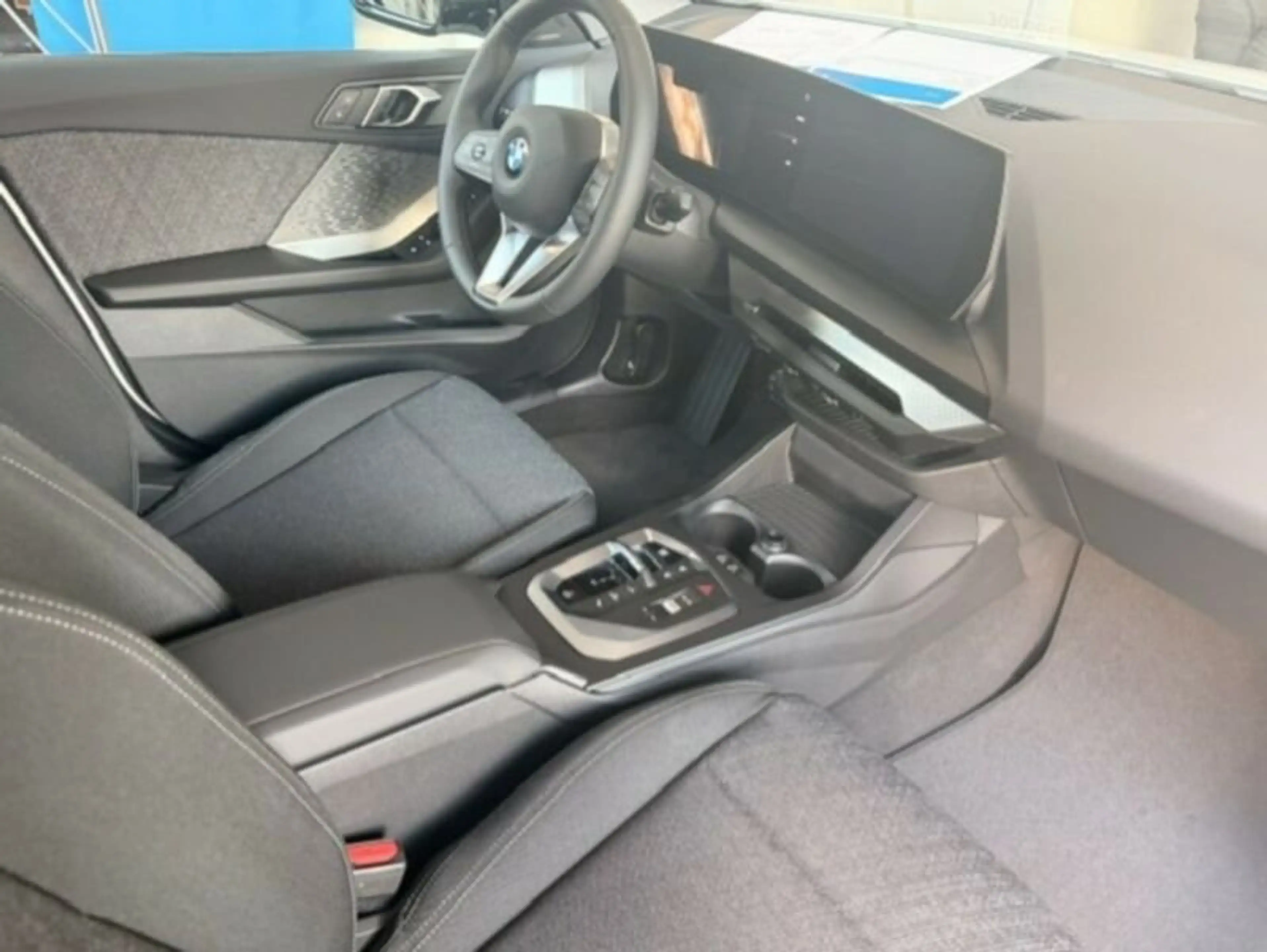 BMW 216 — photo 6