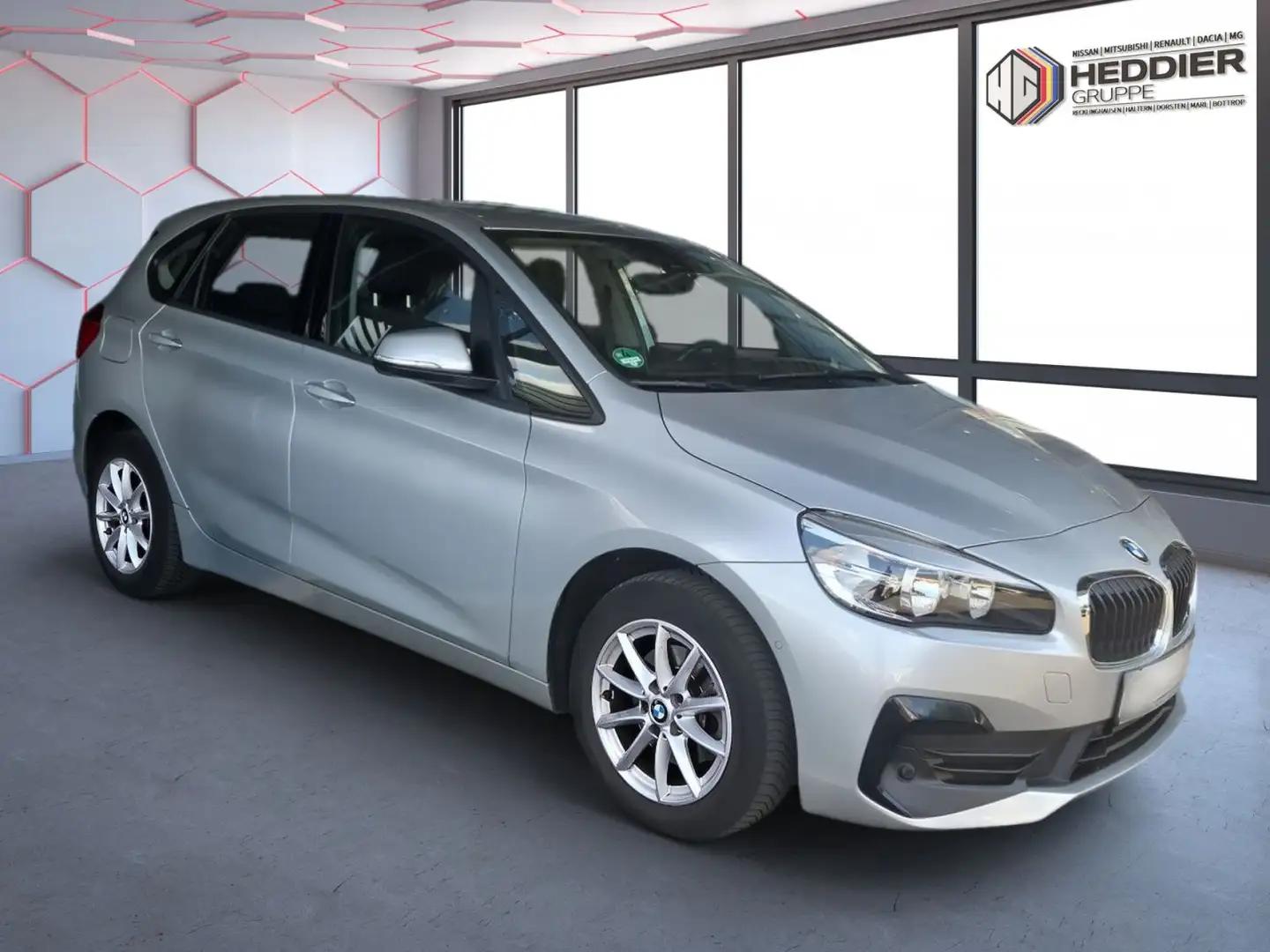 BMW Baureihe 2 Active Tourer 218 i Argintiu - 2