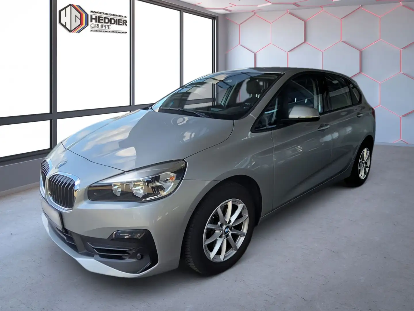 BMW Baureihe 2 Active Tourer 218 i Argintiu - 1