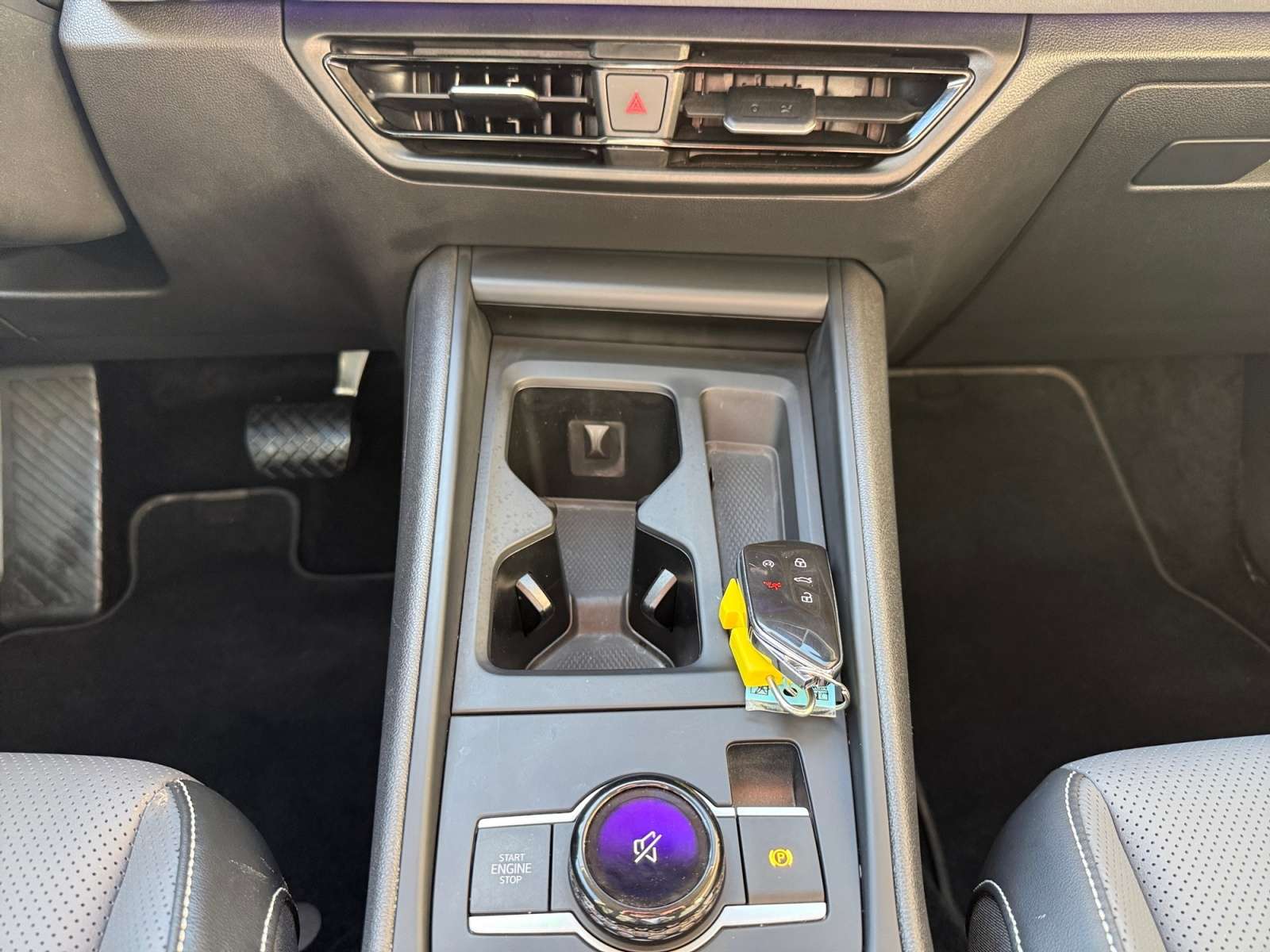 used 2026 Volkswagen Tiguan car, priced at $38,200