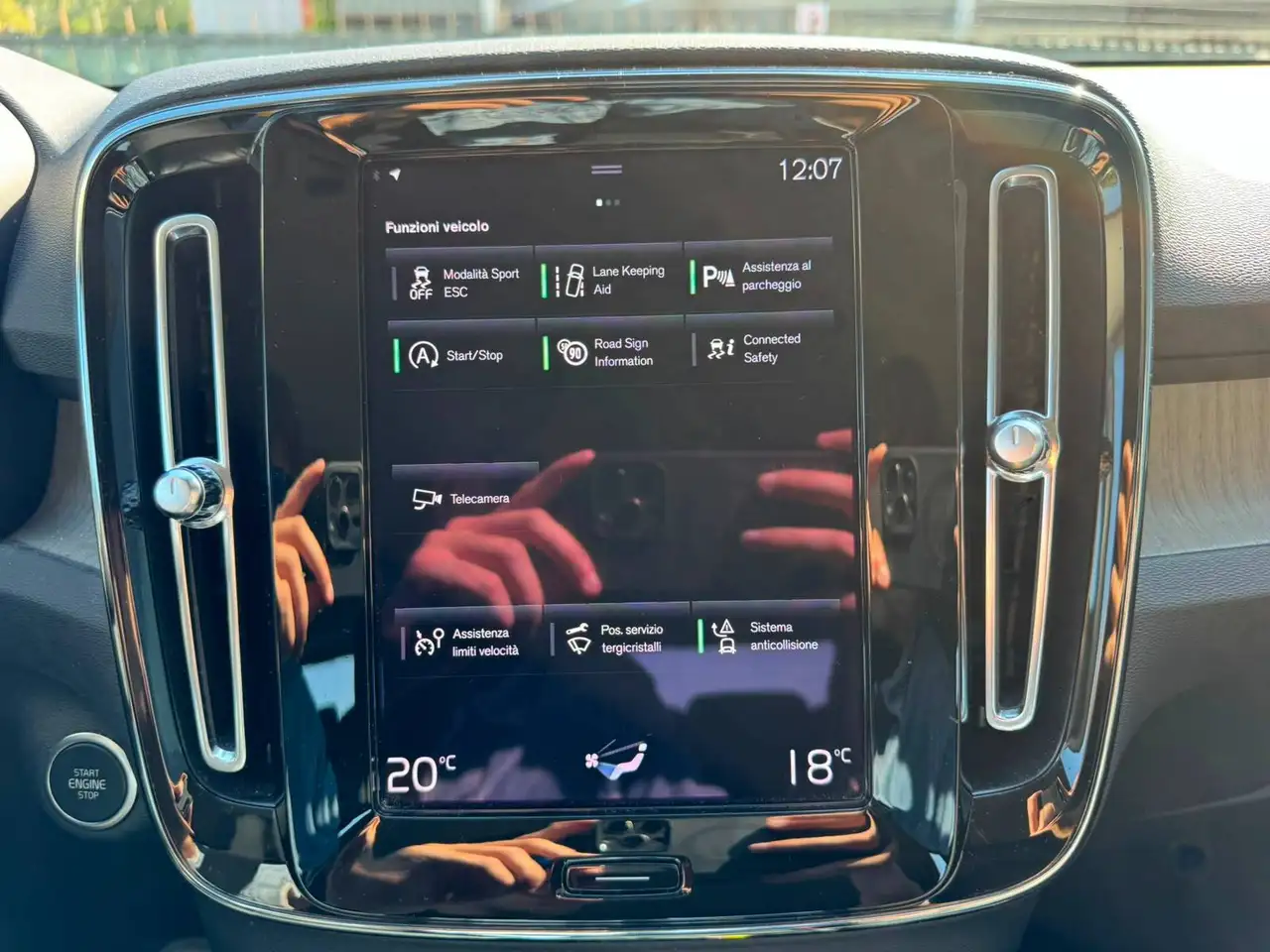 Volvo XC40 — photo 17 sur 20