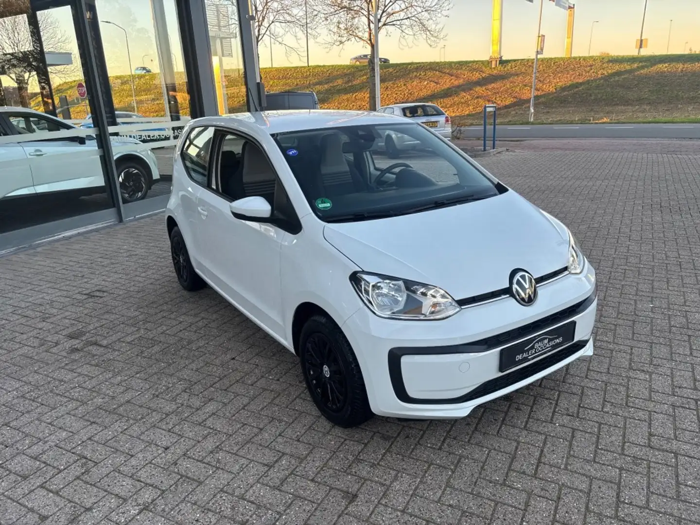 Volkswagen up! 1.0 BMT TAKE UP! AIRCO CRUISE PDC-CAMERA Blanc - 2