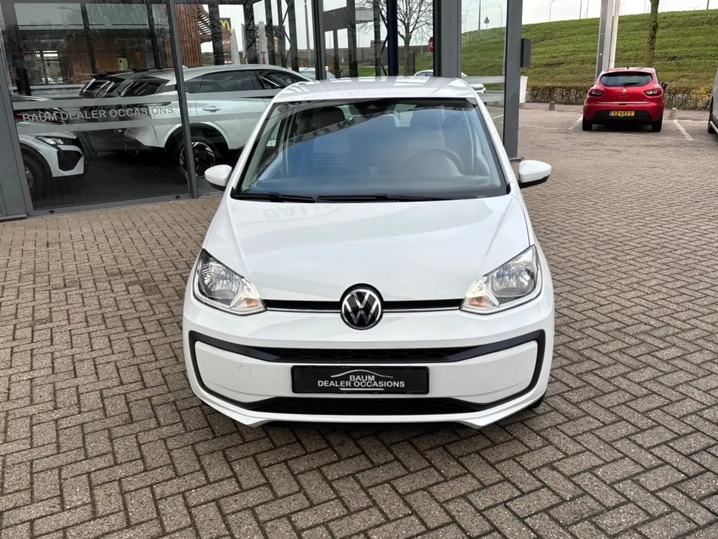Volkswagen up! 1.0 TAKE UP! AIRCO CRUISE PDC-CAMERA Weiß - 2