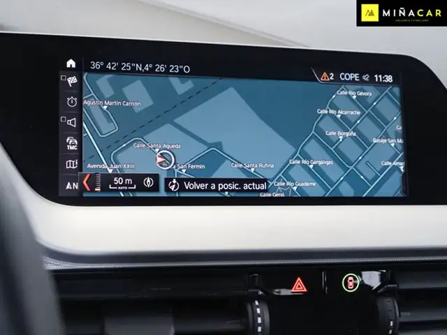 BMW 1 Series view 9
