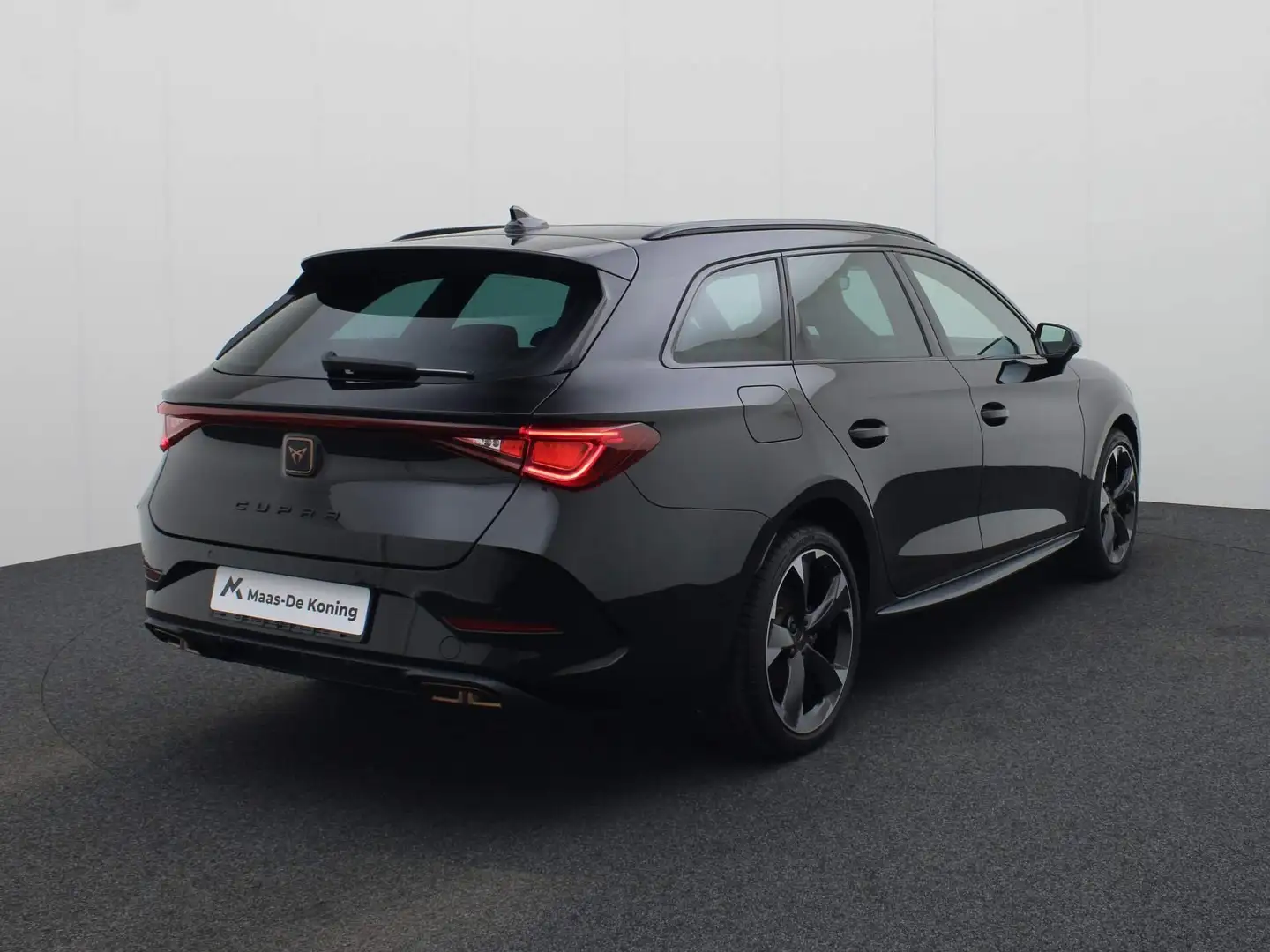 CUPRA Leon Sportstourer 1.4 e-Hybrid PHEV 150kW 204PK DSG · N Nero - 2