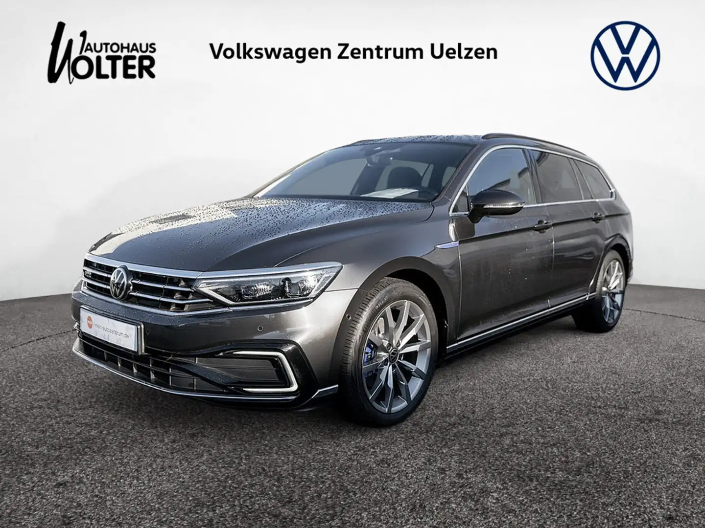 Volkswagen Passat Variant 1.4 TSI GTE DSG AHK NAVI KAM M Grau - 1