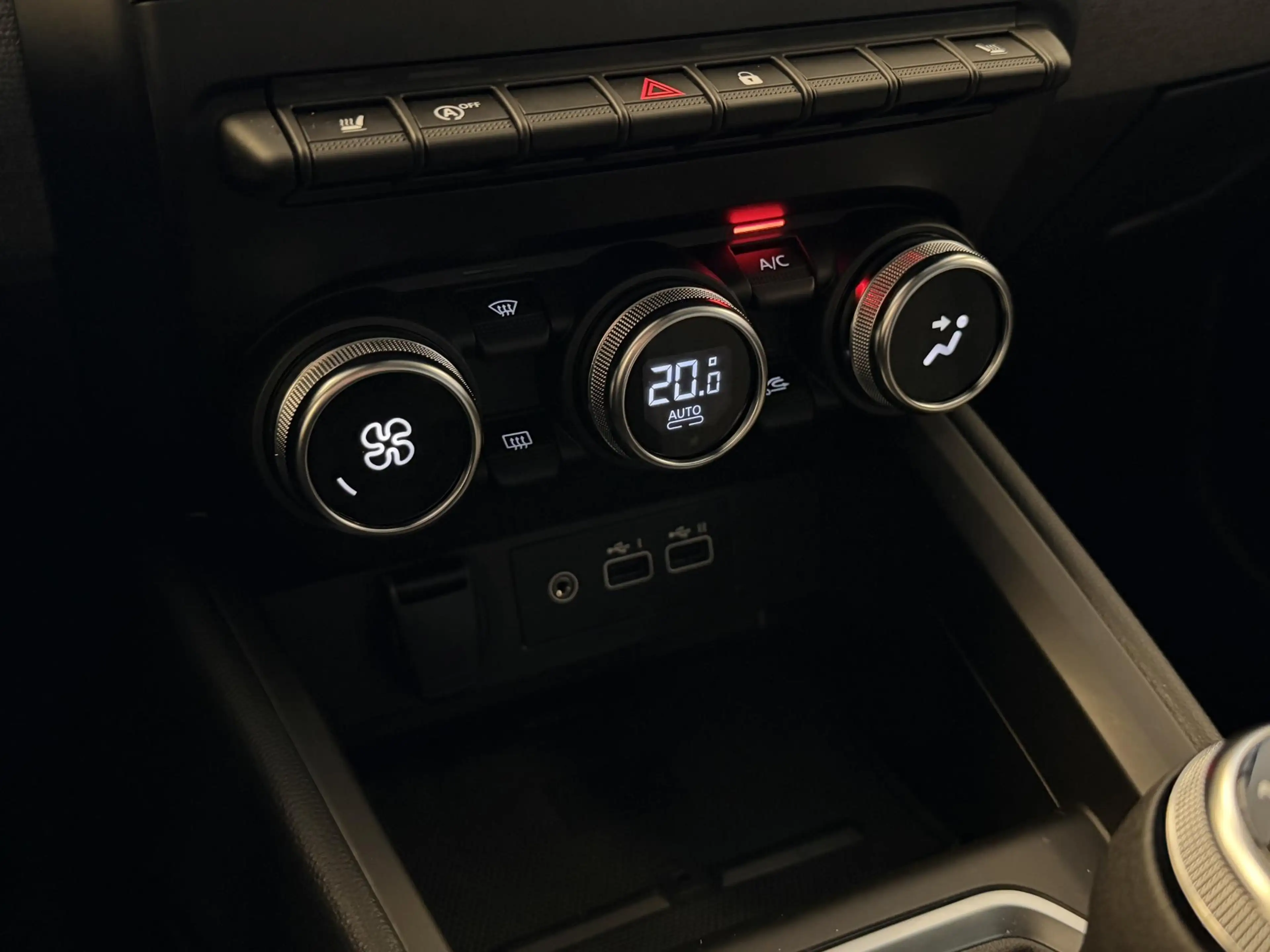 Mitsubishi Colt 1.0 MT Pure GARANTIE TOT 04-2035! . STOEL VERWARMI — photo 16