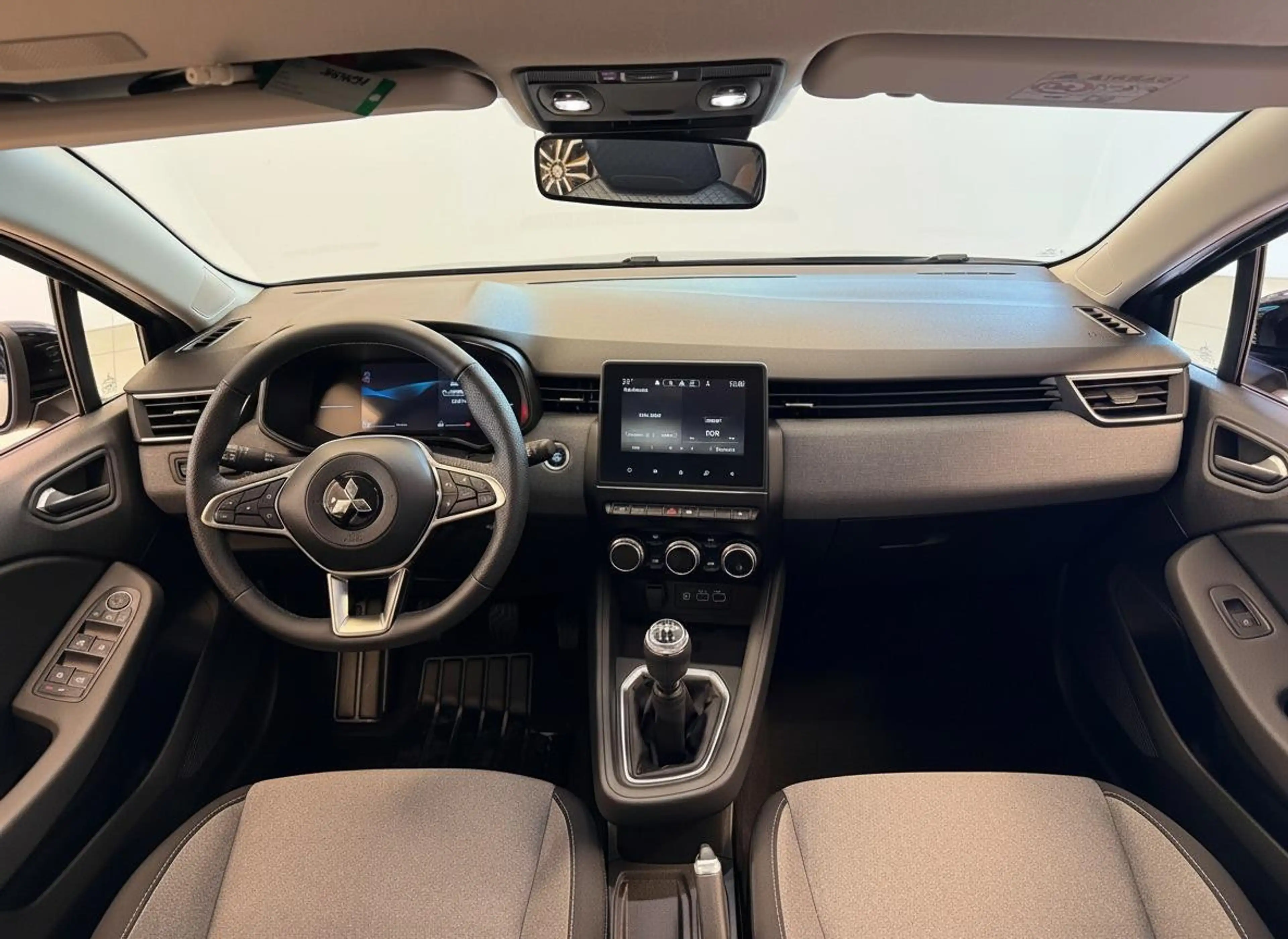 Mitsubishi Colt 1.0 MT Pure GARANTIE TOT 04-2035! . STOEL VERWARMI — photo 9