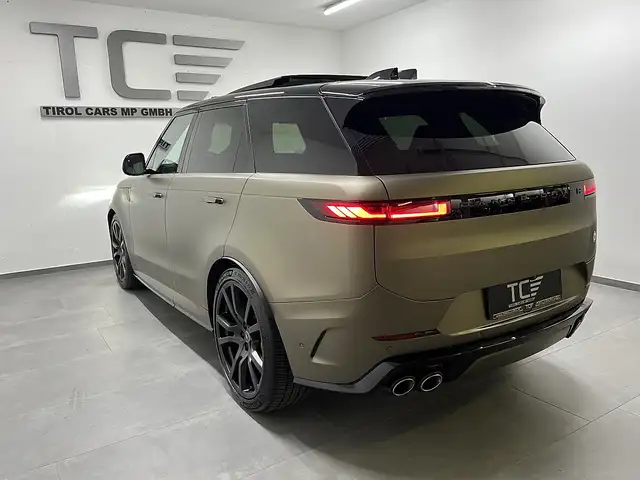 Land Rover Range Rover Sport view 8