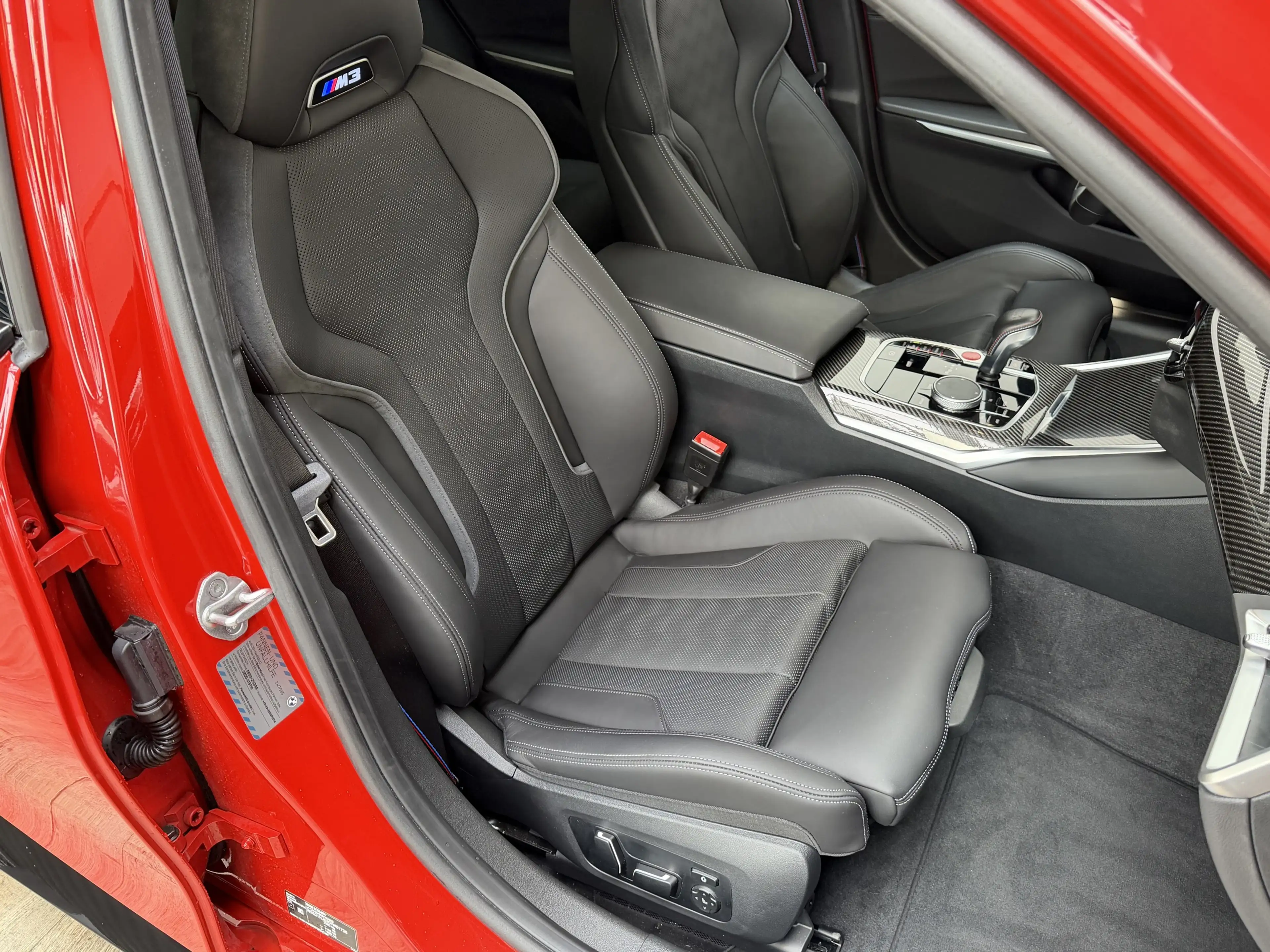 BMW M3 Comp xDr Sitzlüftung Ultimate Carbon ACC 360° — photo 31
