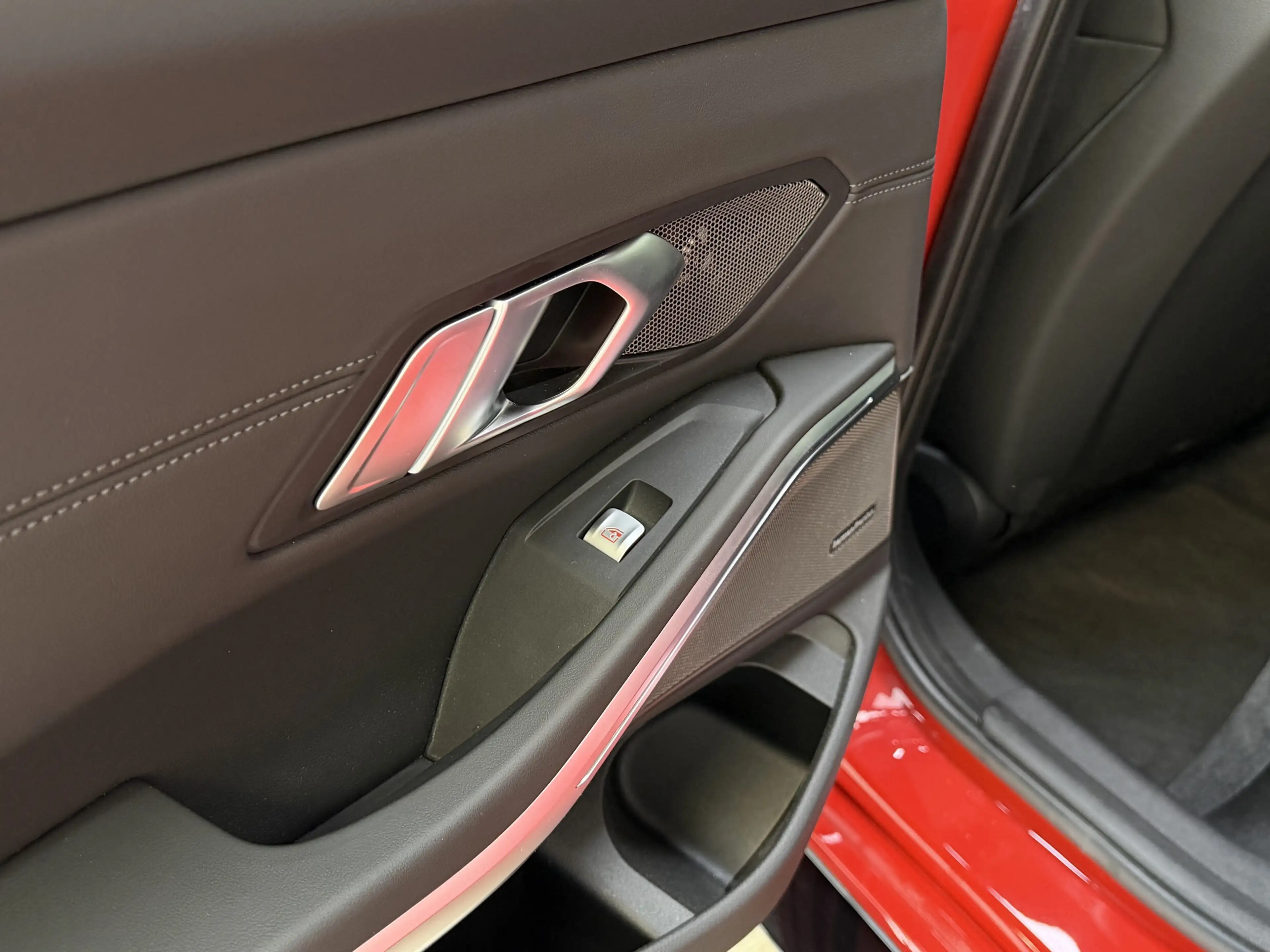 BMW M3 Comp xDr Sitzlüftung Ultimate Carbon ACC 360° — photo 18