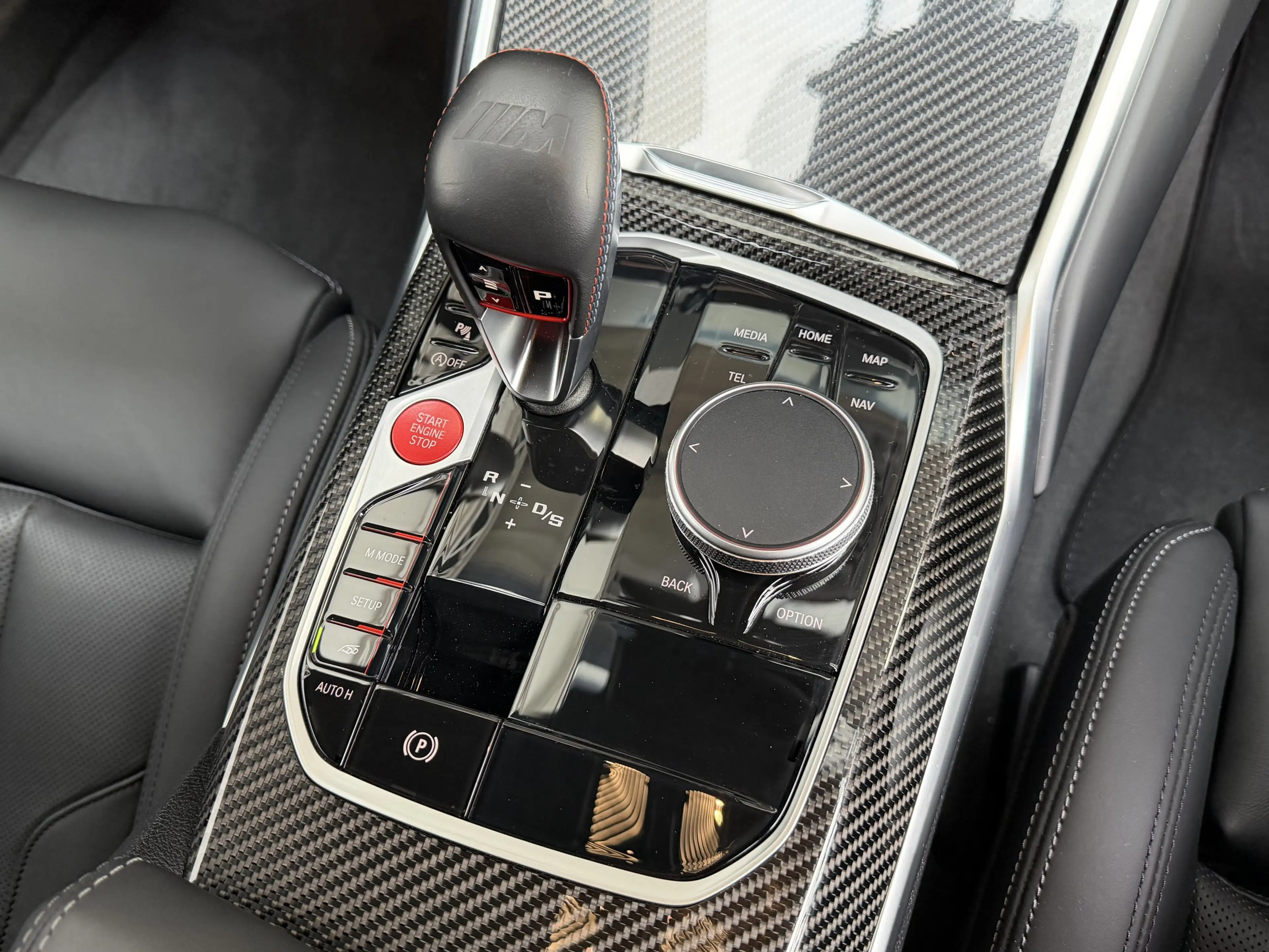 BMW M3 Comp xDr Sitzlüftung Ultimate Carbon ACC 360° — photo 30