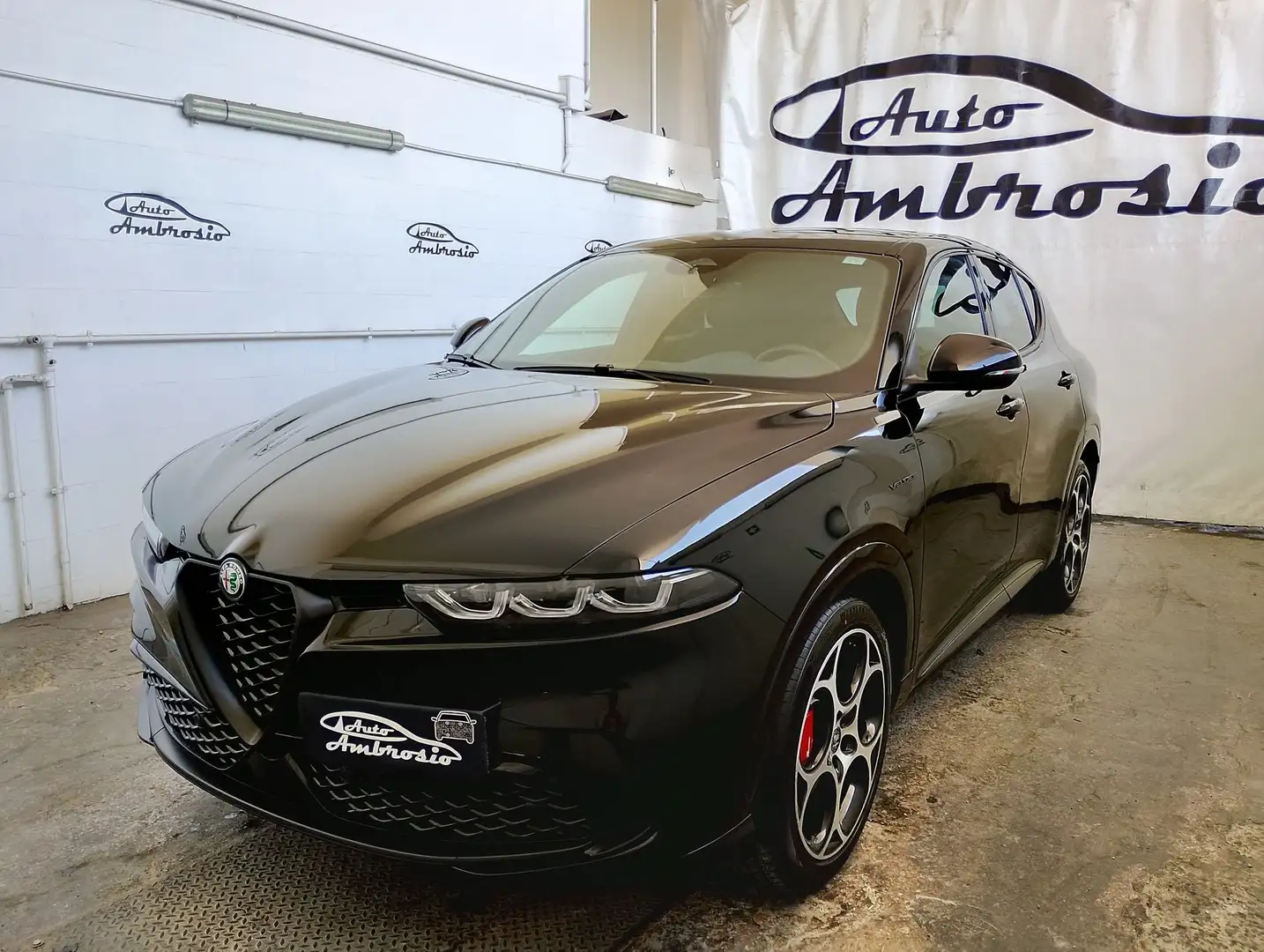 Alfa Romeo Tonale 1.6 diesel 130 CV TCT6 Veloce TUA da 349,00 euro Negru - 1