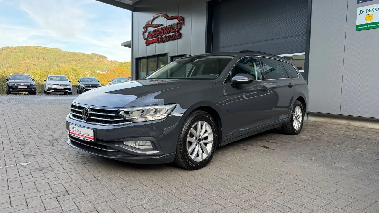 2021 Volkswagen Passat Variant Business *LED *ACC *App *AHK *DAB, photograph 2
