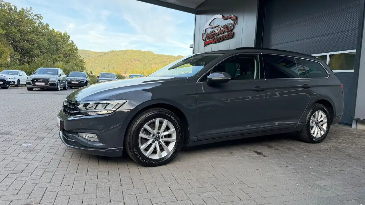 2021 Volkswagen Passat Variant Business *LED *ACC *App *AHK *DAB, photograph 4