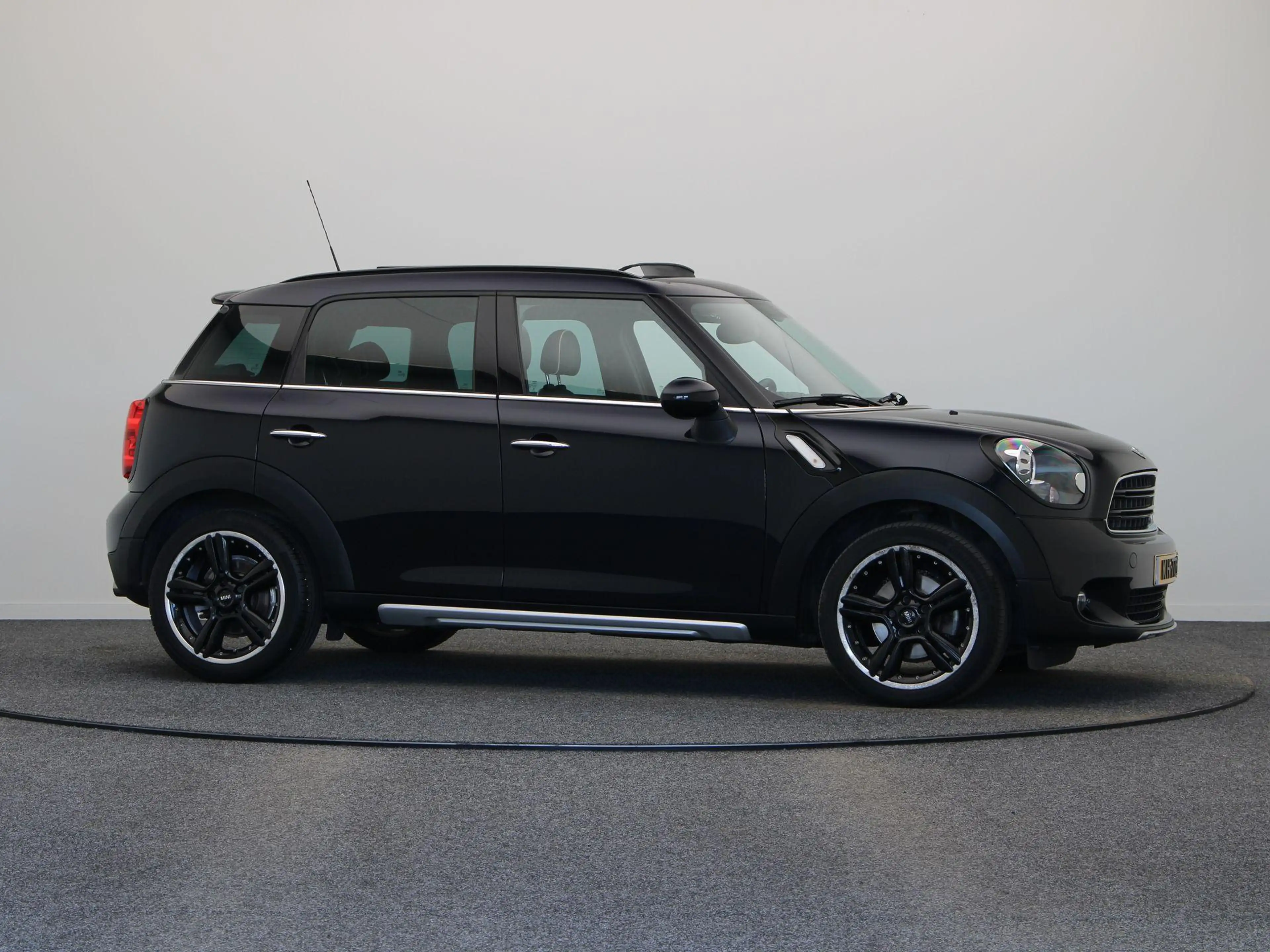 MINI Cooper Countryman 1.6 Chili | Schuif/ kantel dak | Climate control | — photo 13