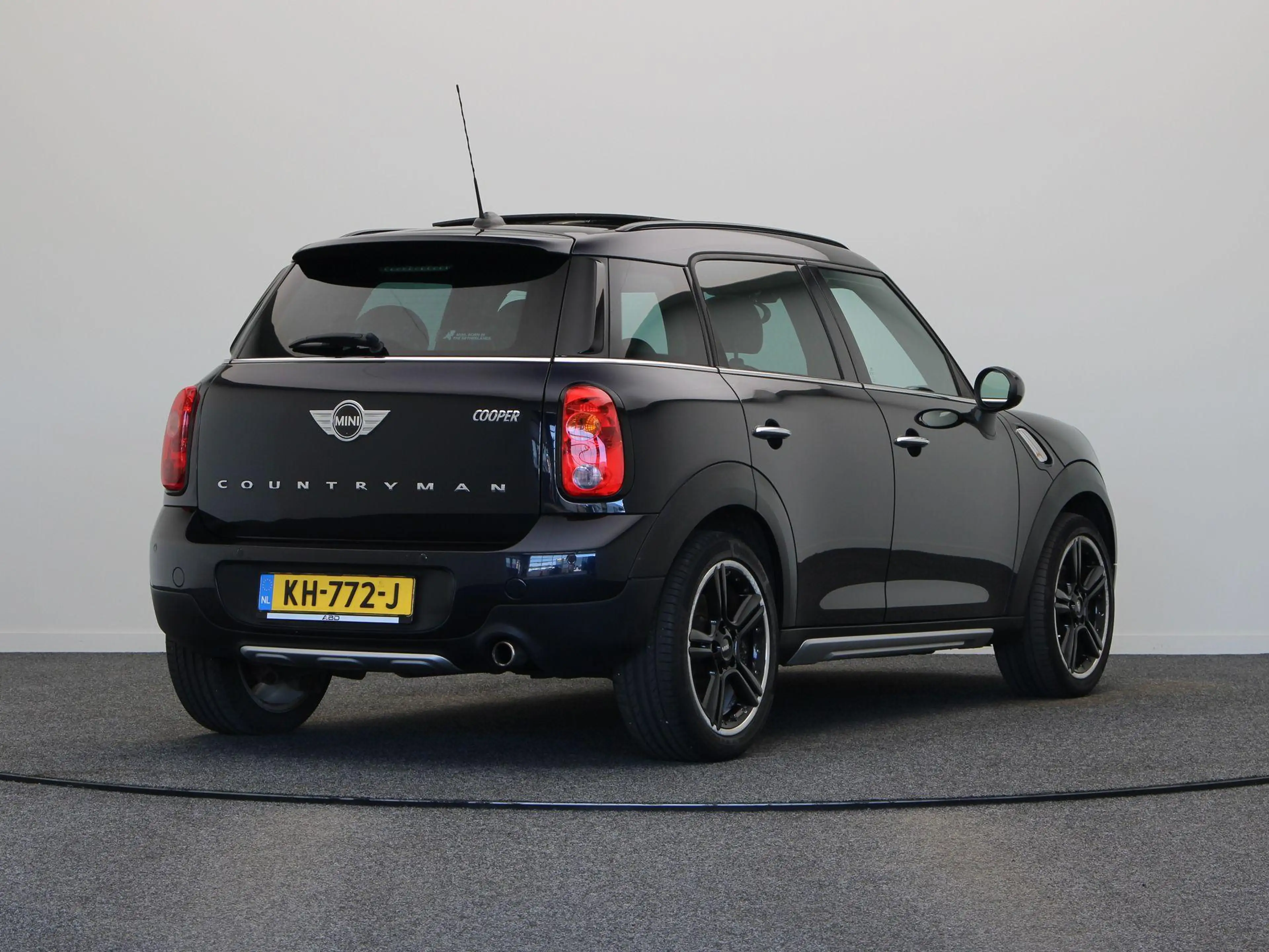MINI Cooper Countryman 1.6 Chili | Schuif/ kantel dak | Climate control | — photo 11