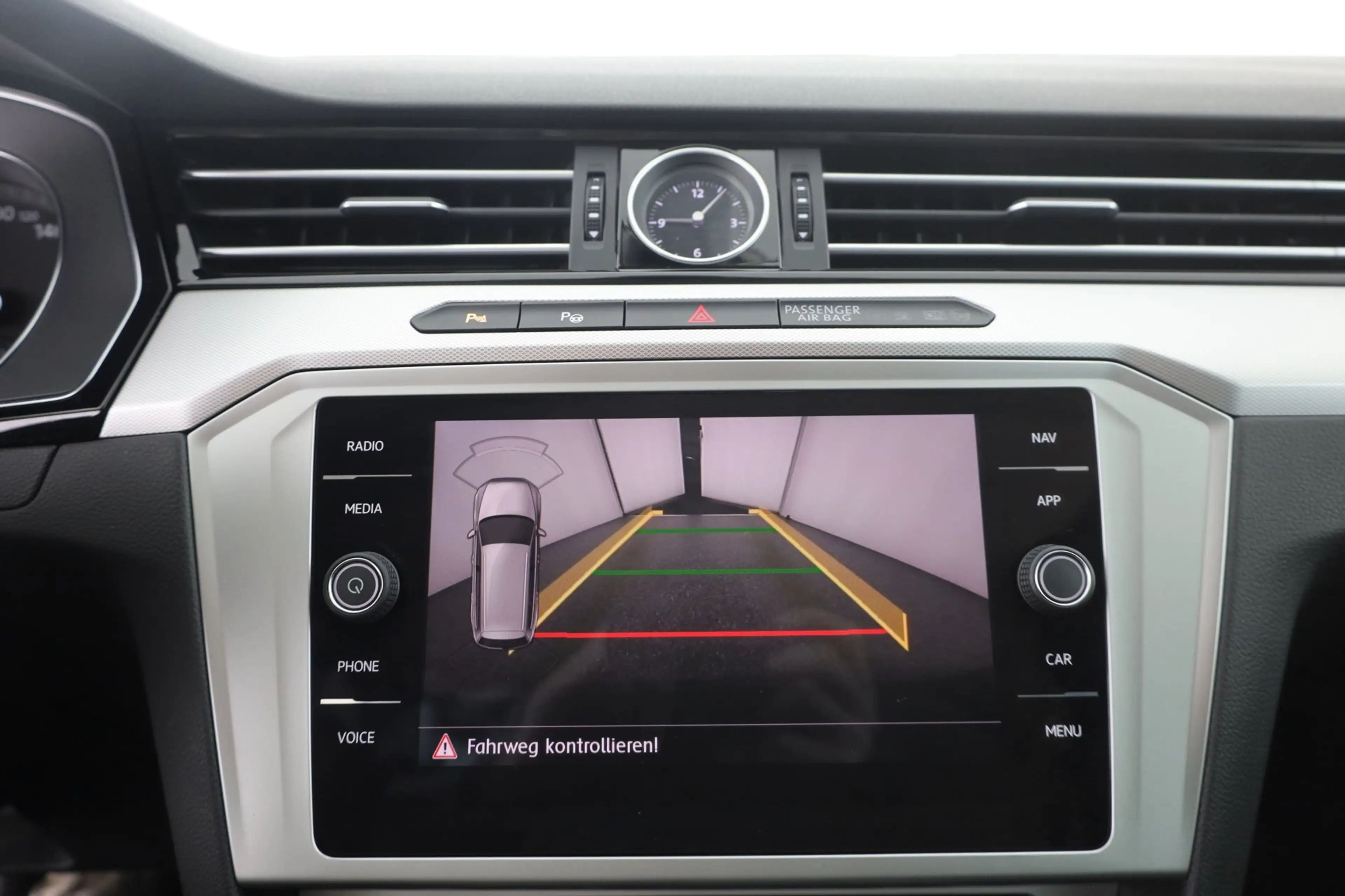 Volkswagen Passat Variant 2.0 TDI Comfortline Navi Kamera — photo 13